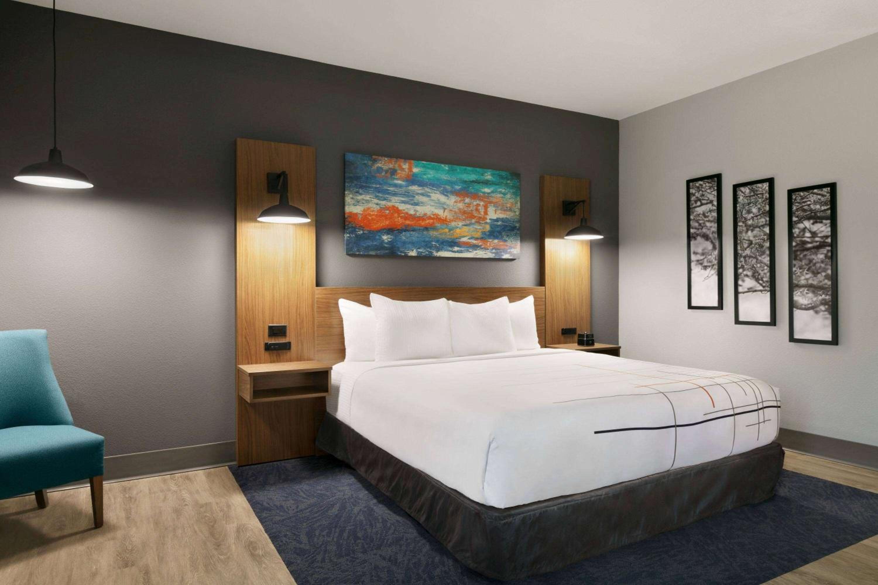 King Room - Hearing Impaired Access/Non-Smoking - Photo 2