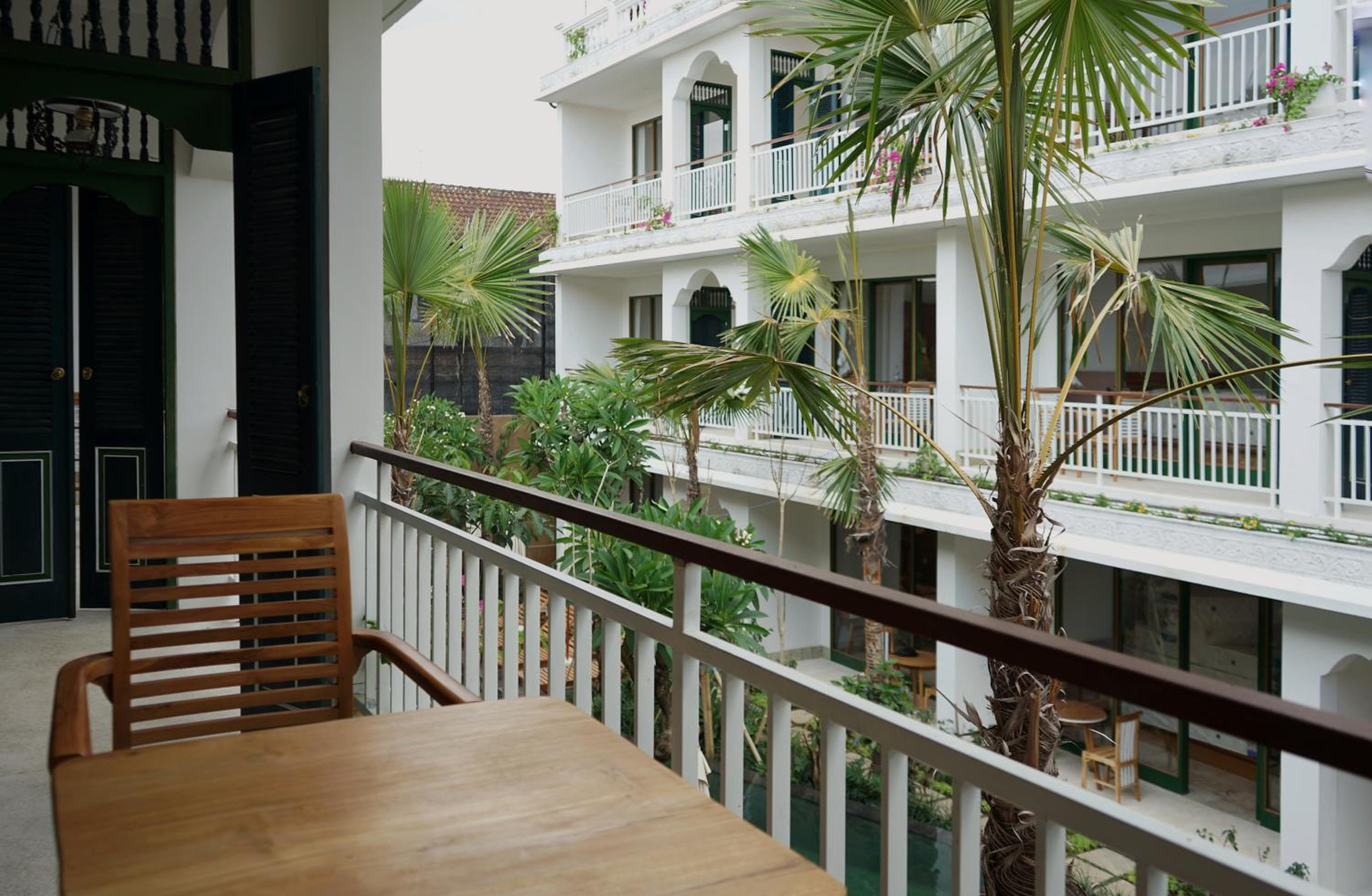 Sabana Deluxe with Pool View - Photo 20