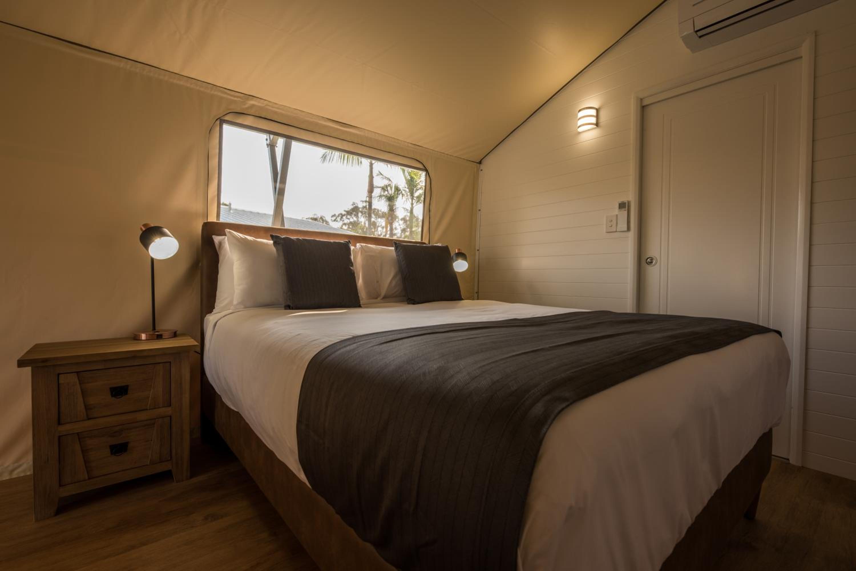 Deluxe Safari Tent - Photo 6
