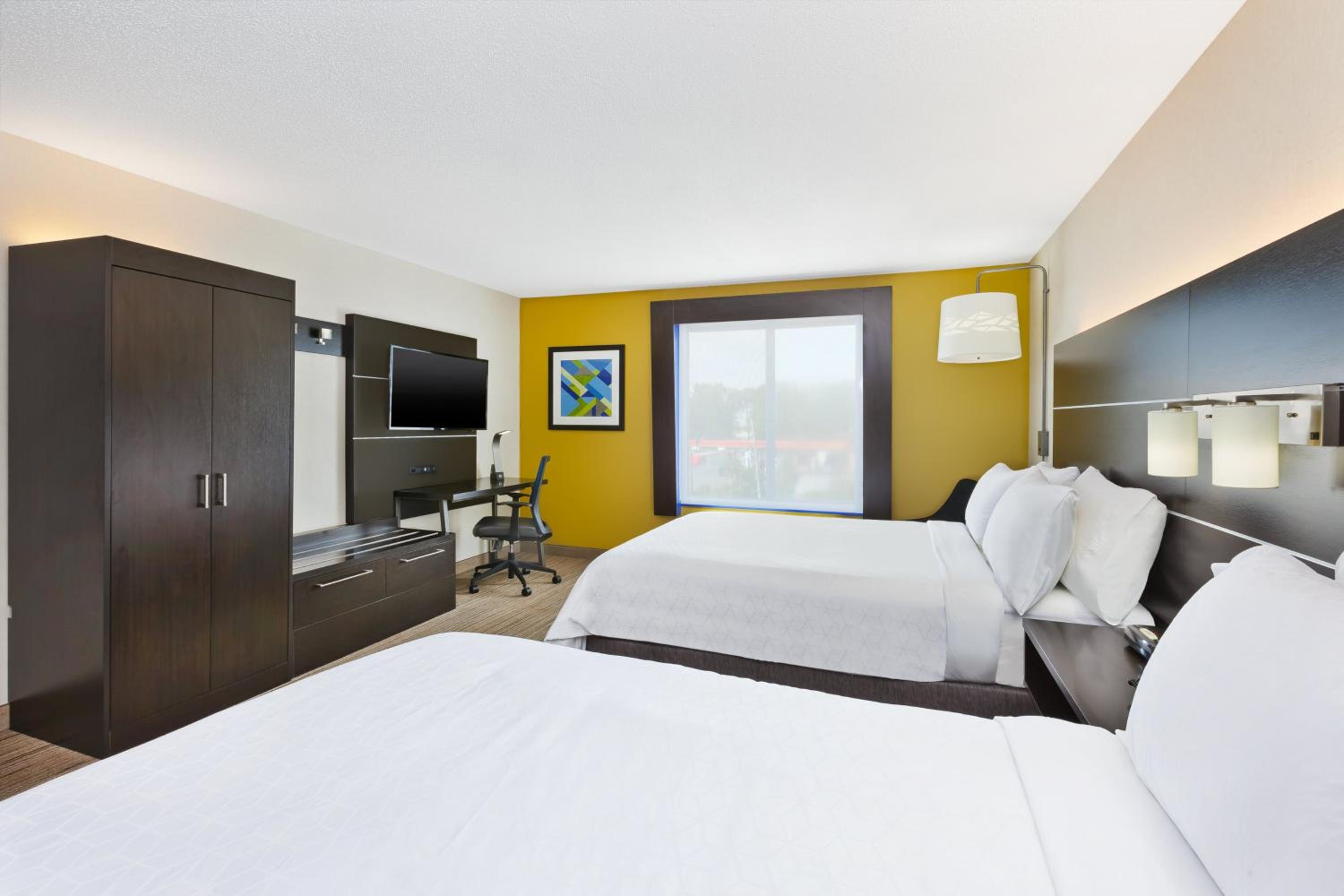 Queen Room with Two Queen Beds - Hearing Accessible/Non-Smoking - Photo 1