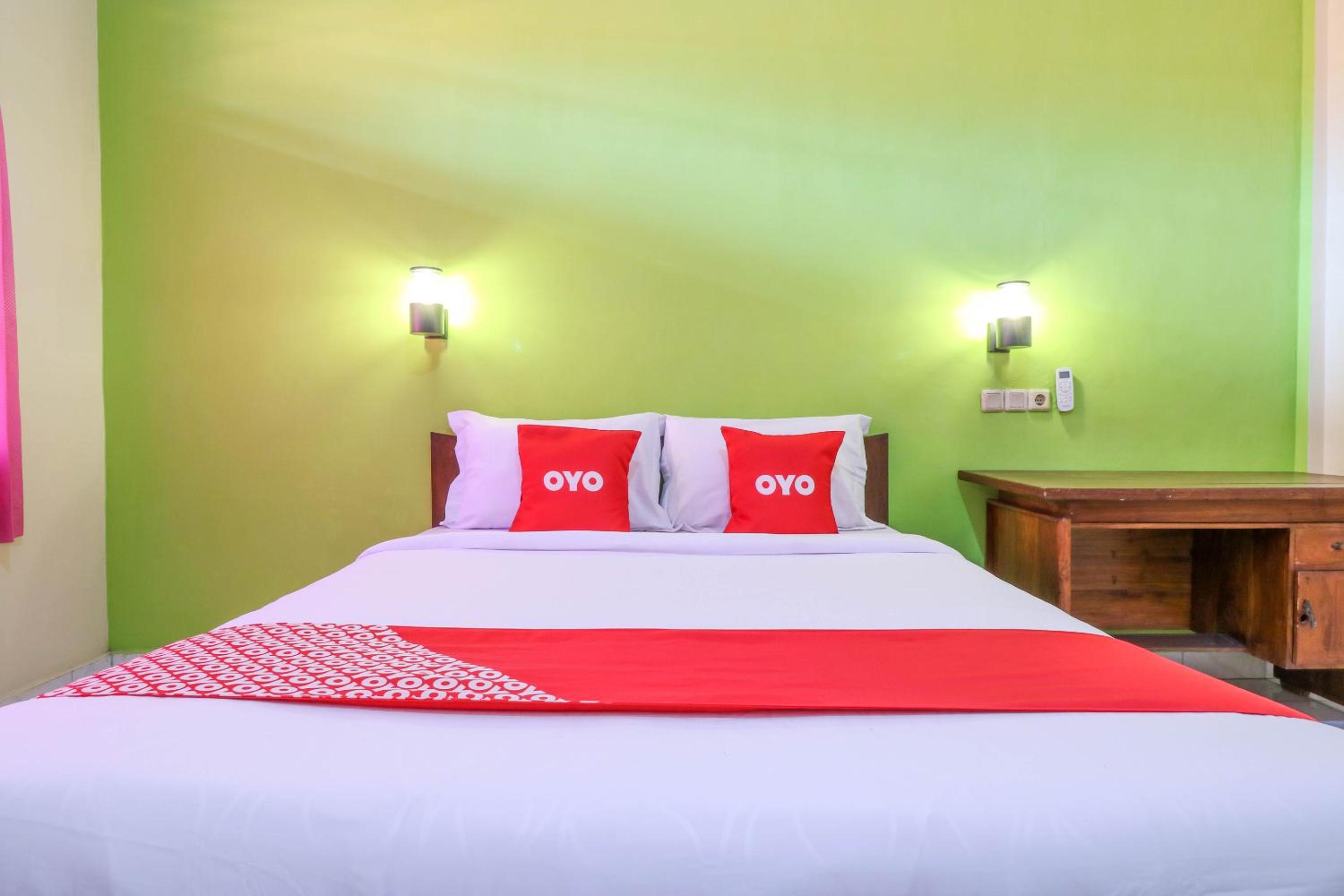 Standard Double Room - Photo 7