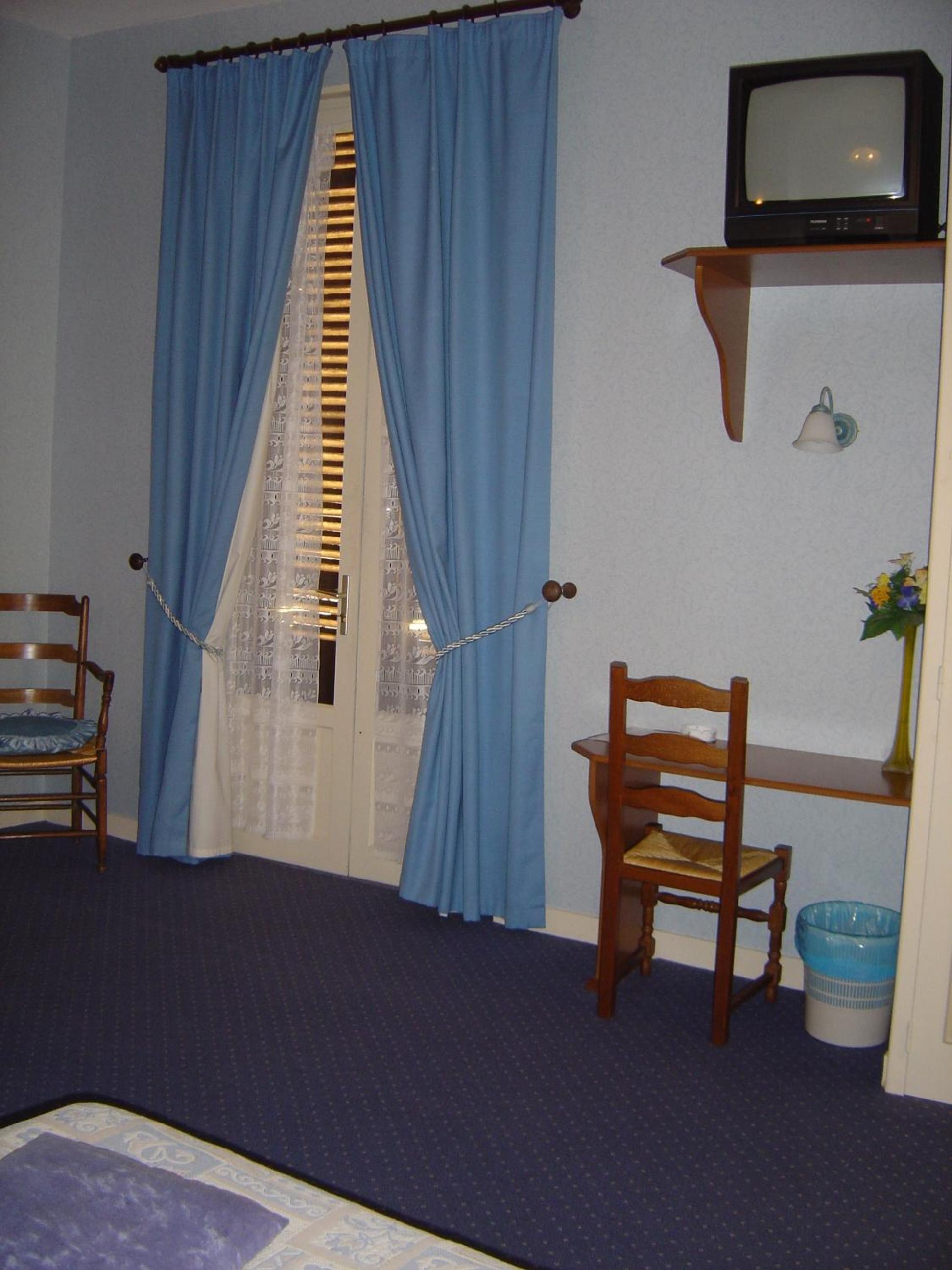 Deluxe Double Room - 1 Double Bed - Photo 3