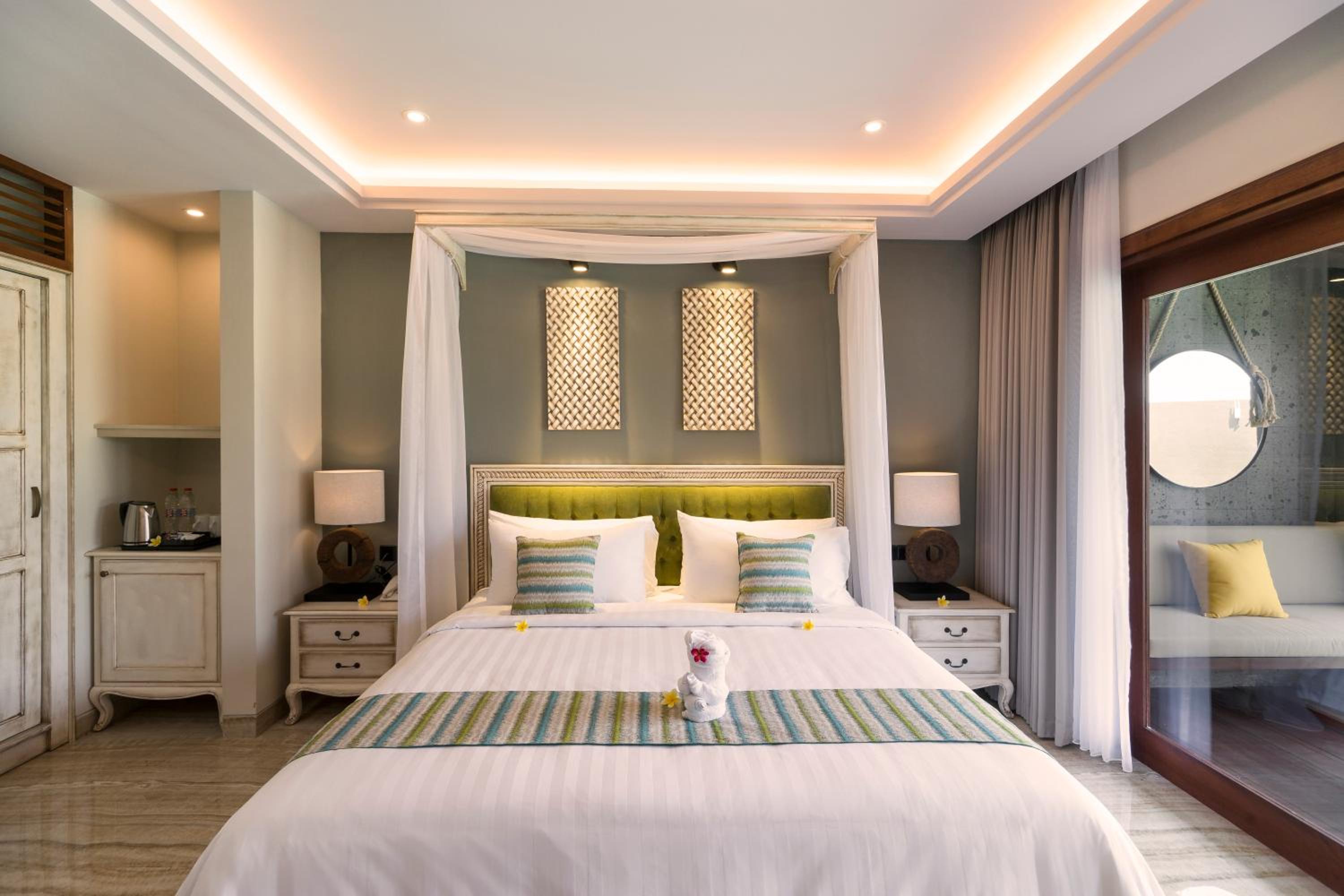 Suite with Lagoon Access photo 3