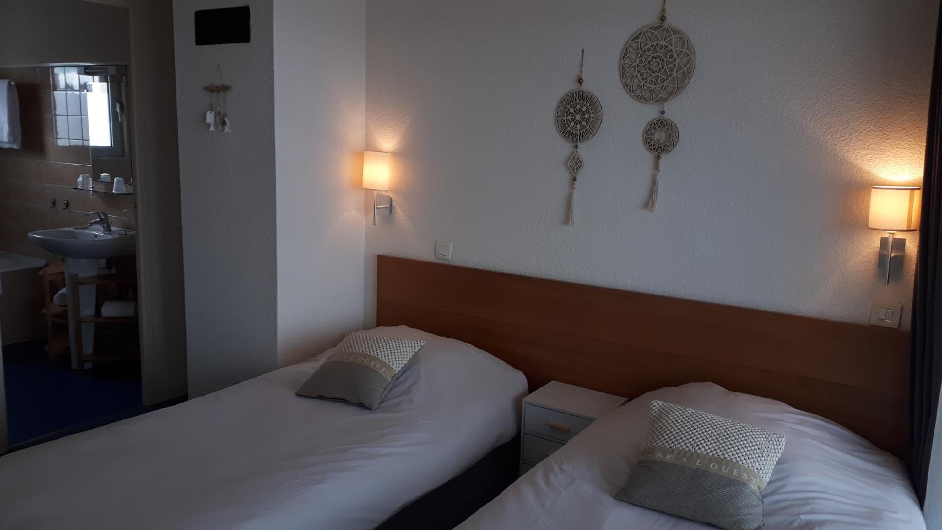 Twin Room with Sea View photo 1