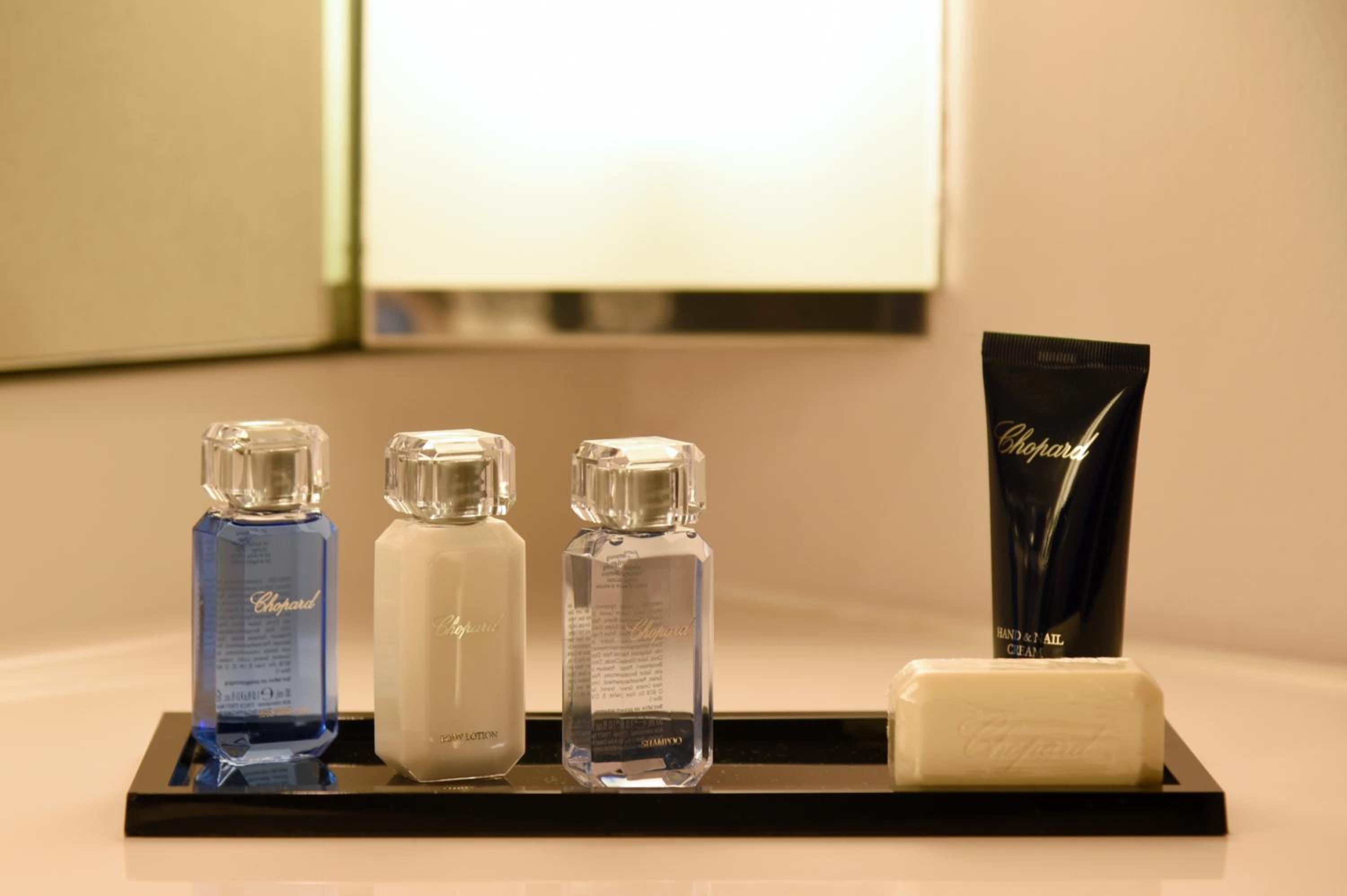 Twin Room - Photo 3