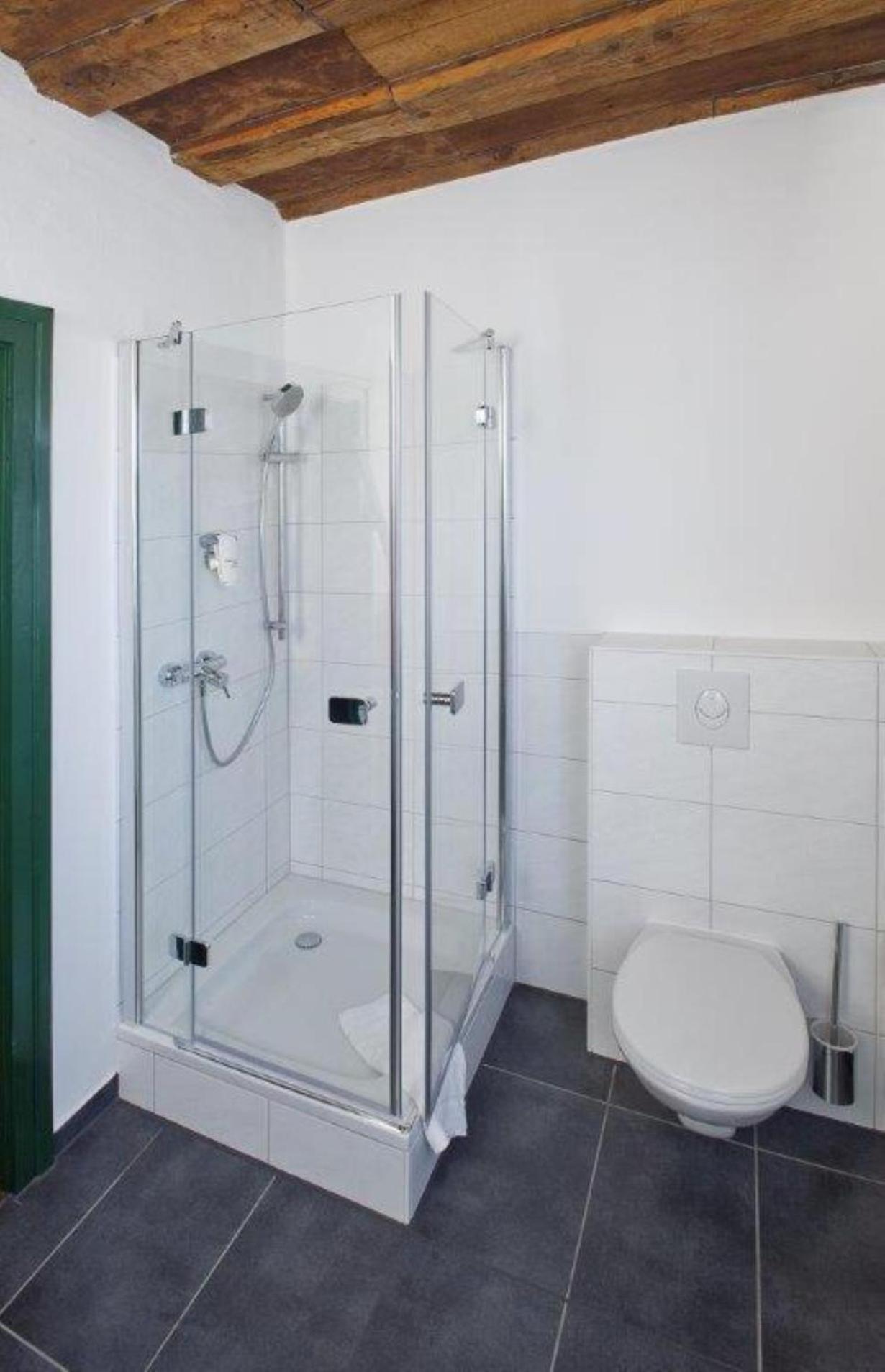 Double Room - Photo 9