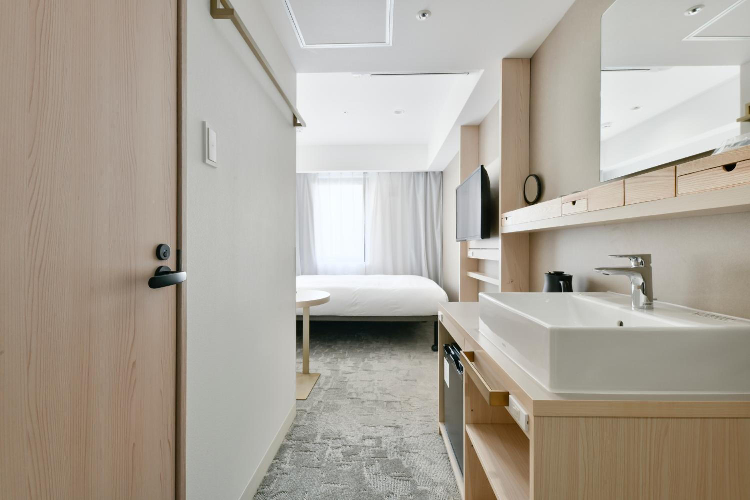 Single Room with Shower Booth - Non-Smoking - Photo 6