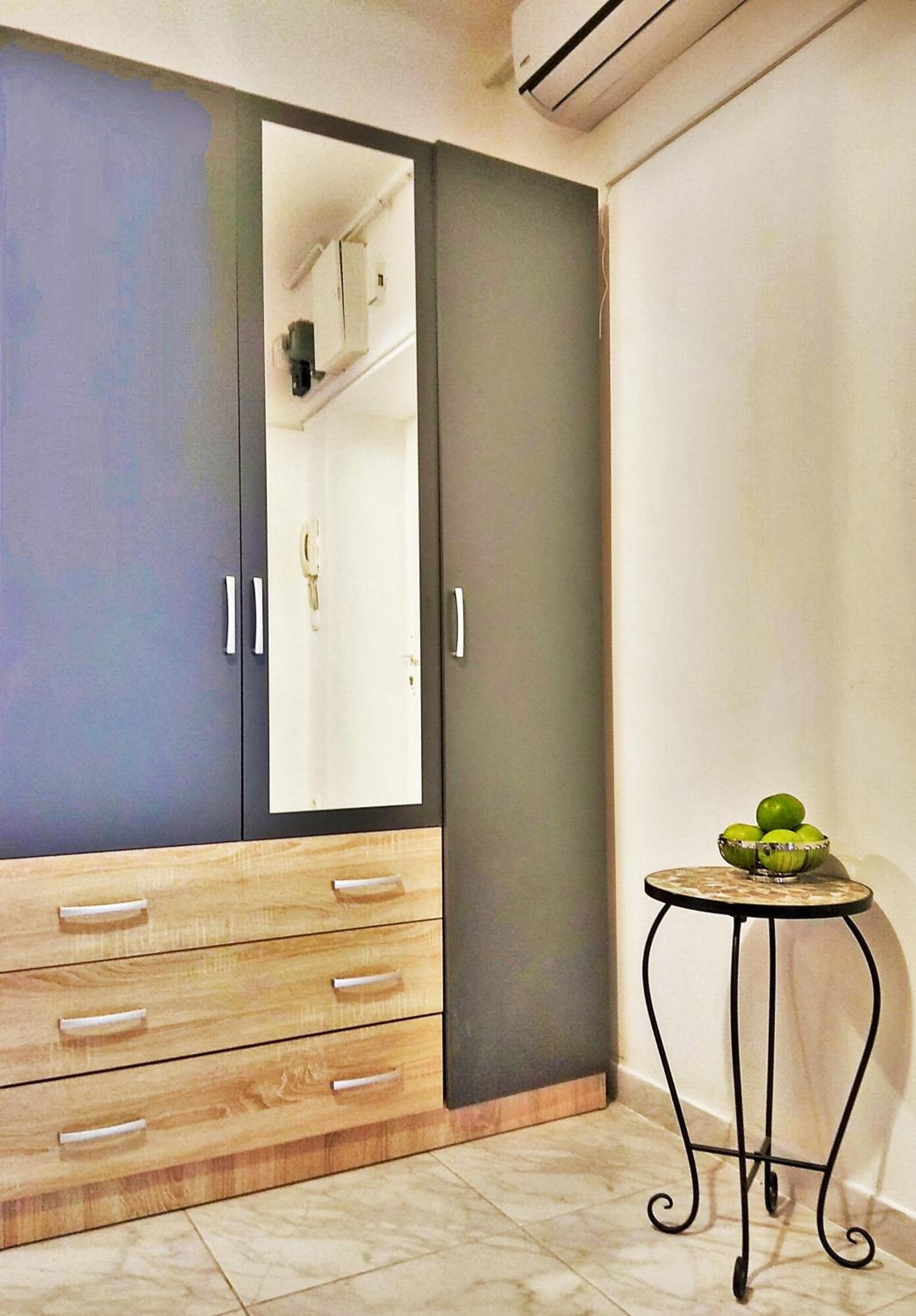 Two-Bedroom Apartment - Photo 16