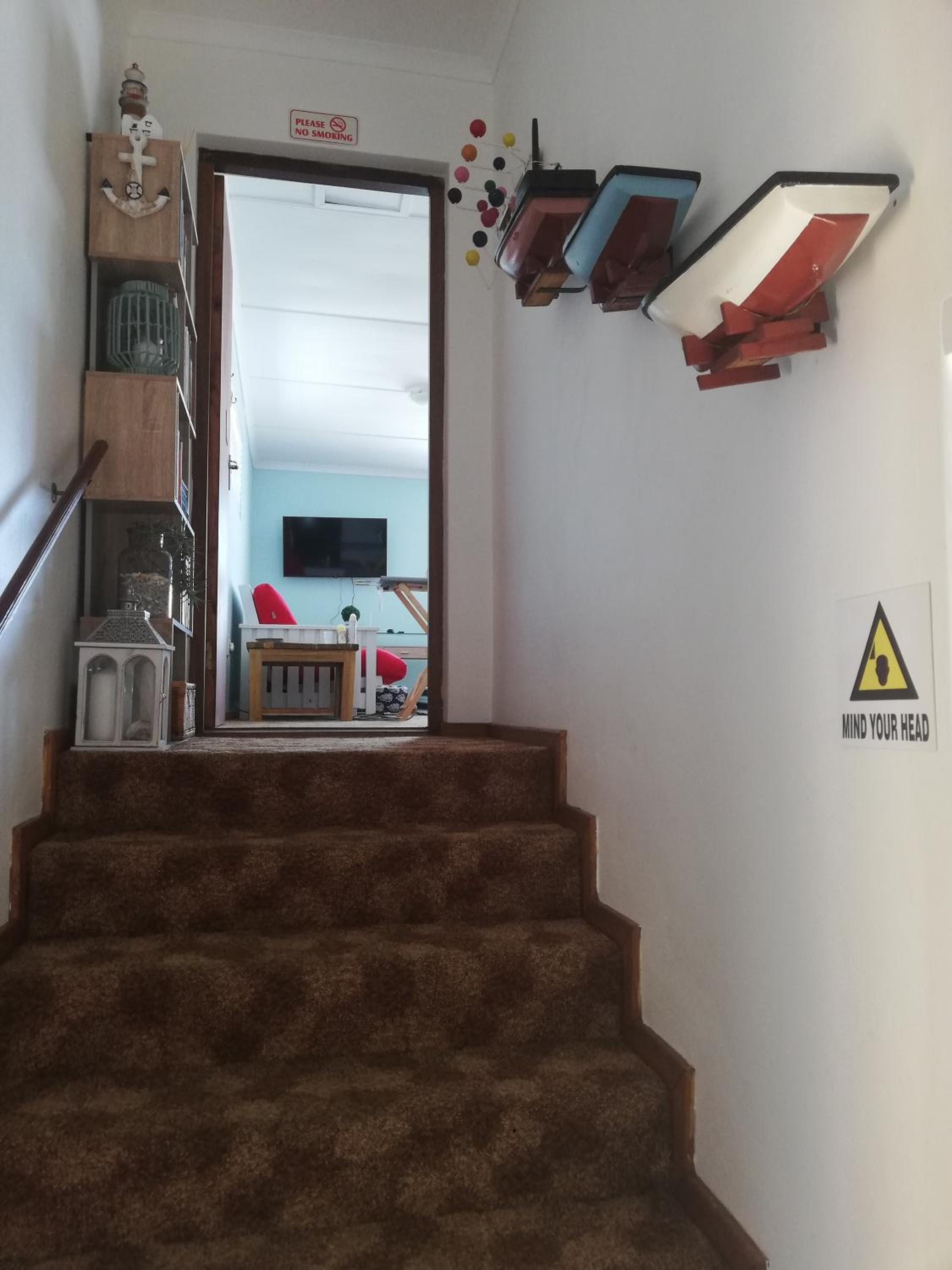 One-Bedroom Apartment - Photo 2
