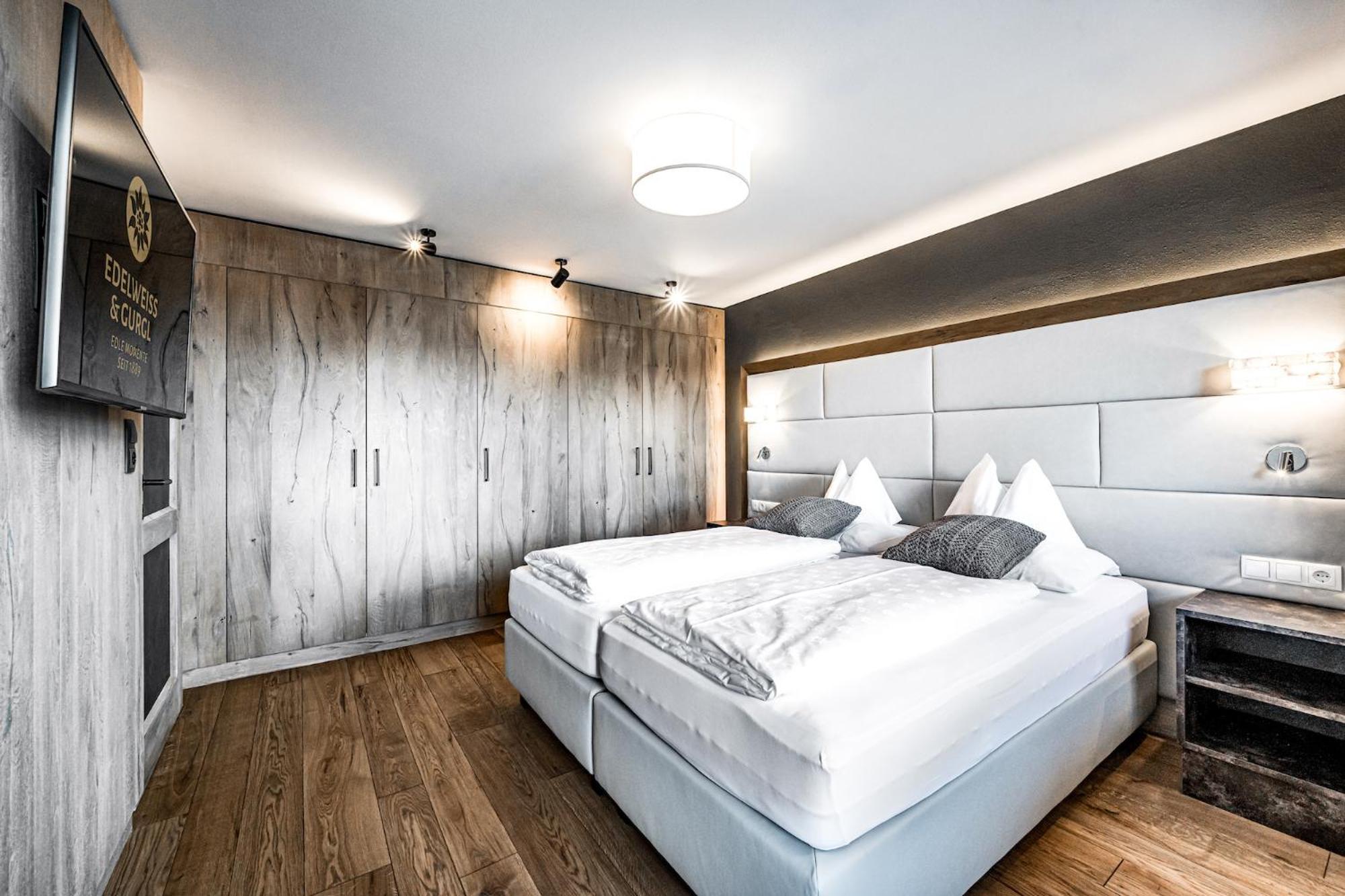Suite photo 1