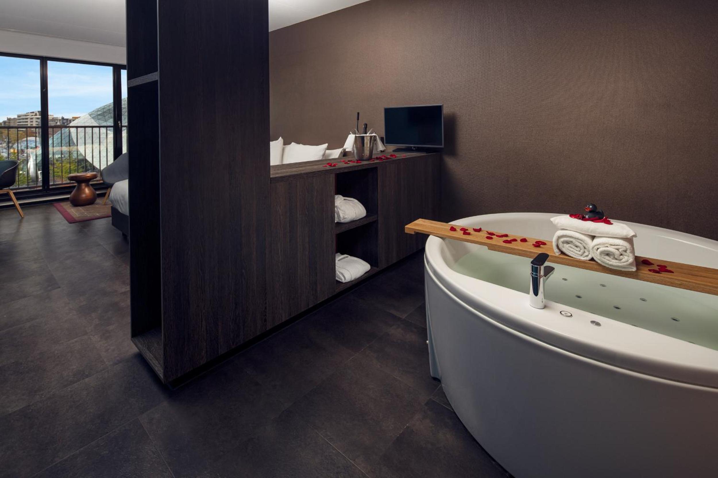 Spa - Photo 2