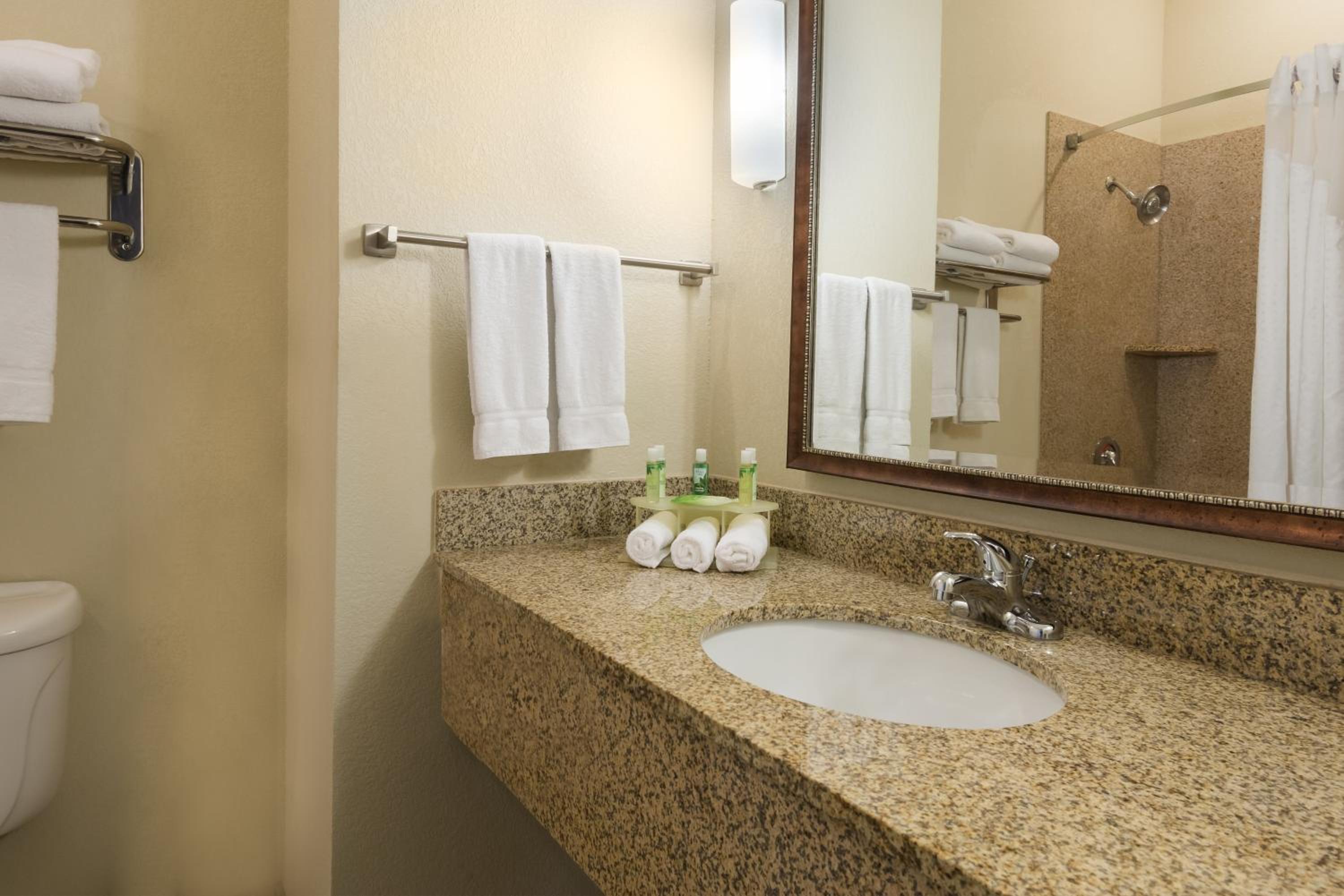 Standard Room - Photo 2