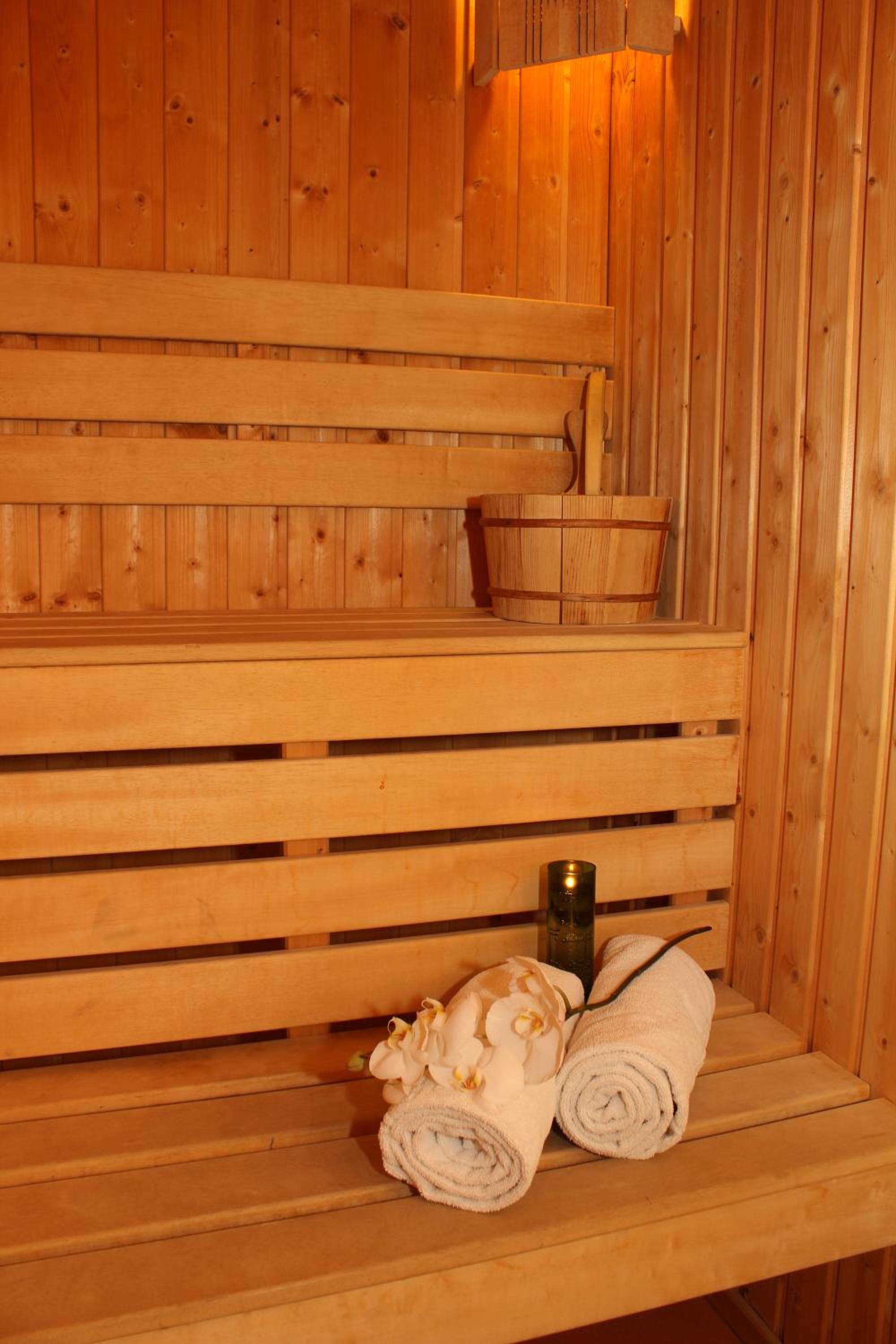 Suite with Sauna - Photo 3