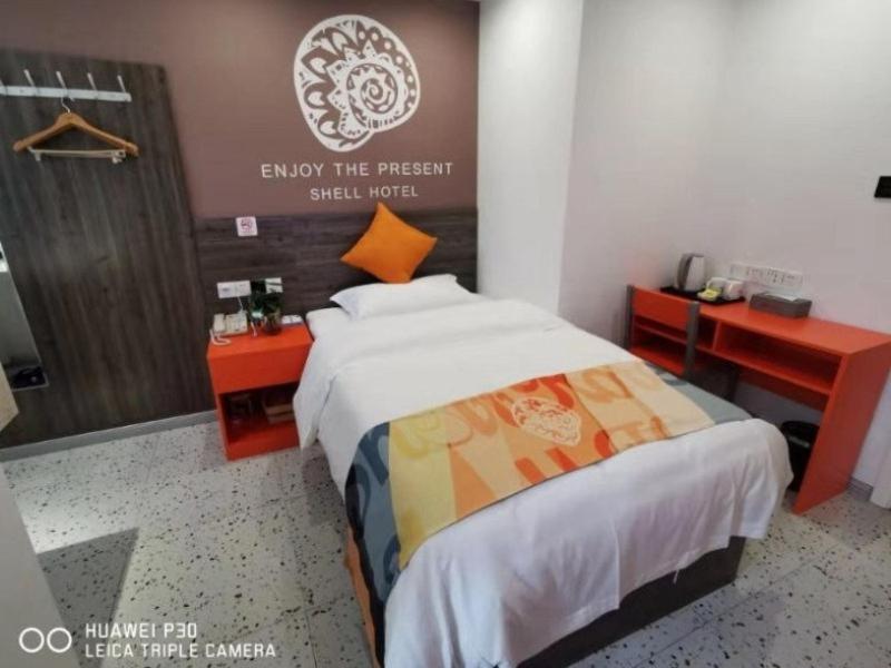 Single Room - Photo 1