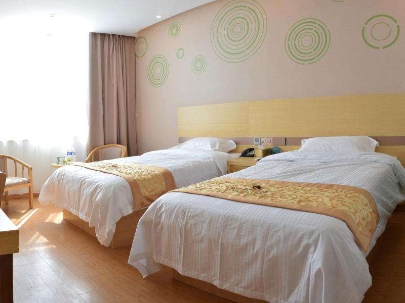 Business Twin Room - Photo 7