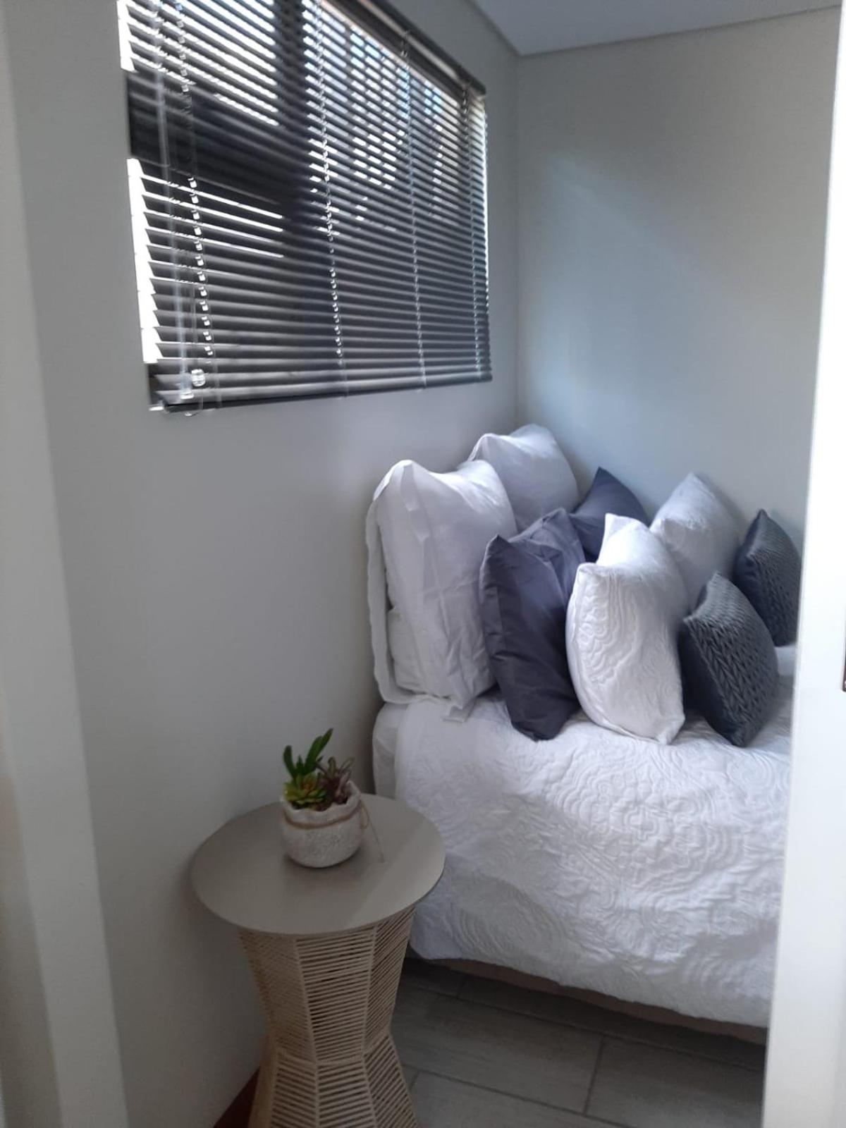 Apartment - Photo 3