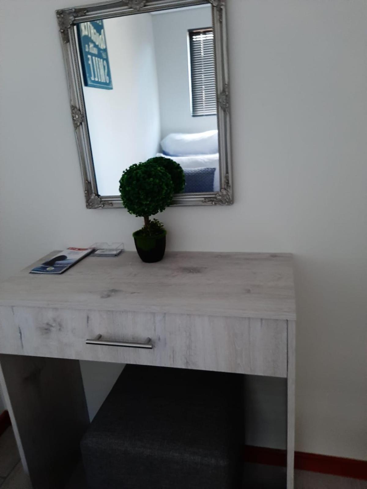 Apartment - Photo 4