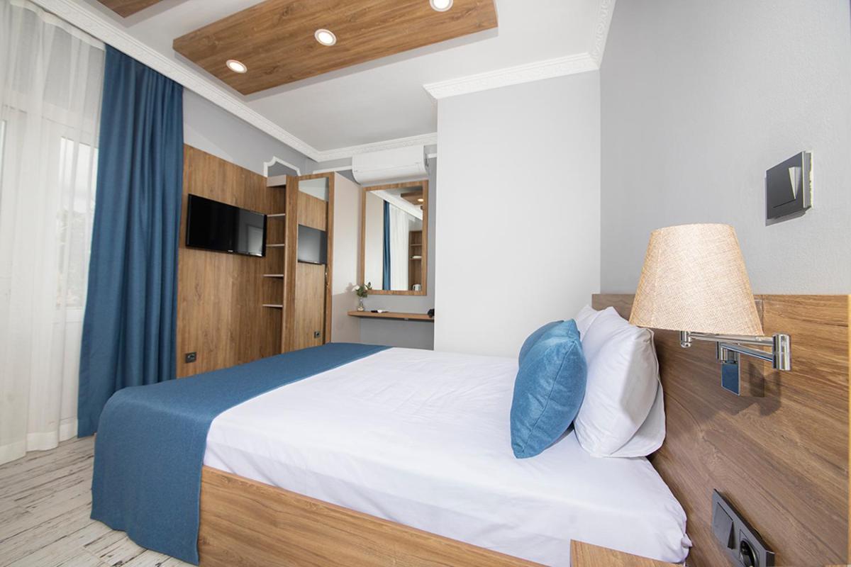 Standard Double Room - Photo 4