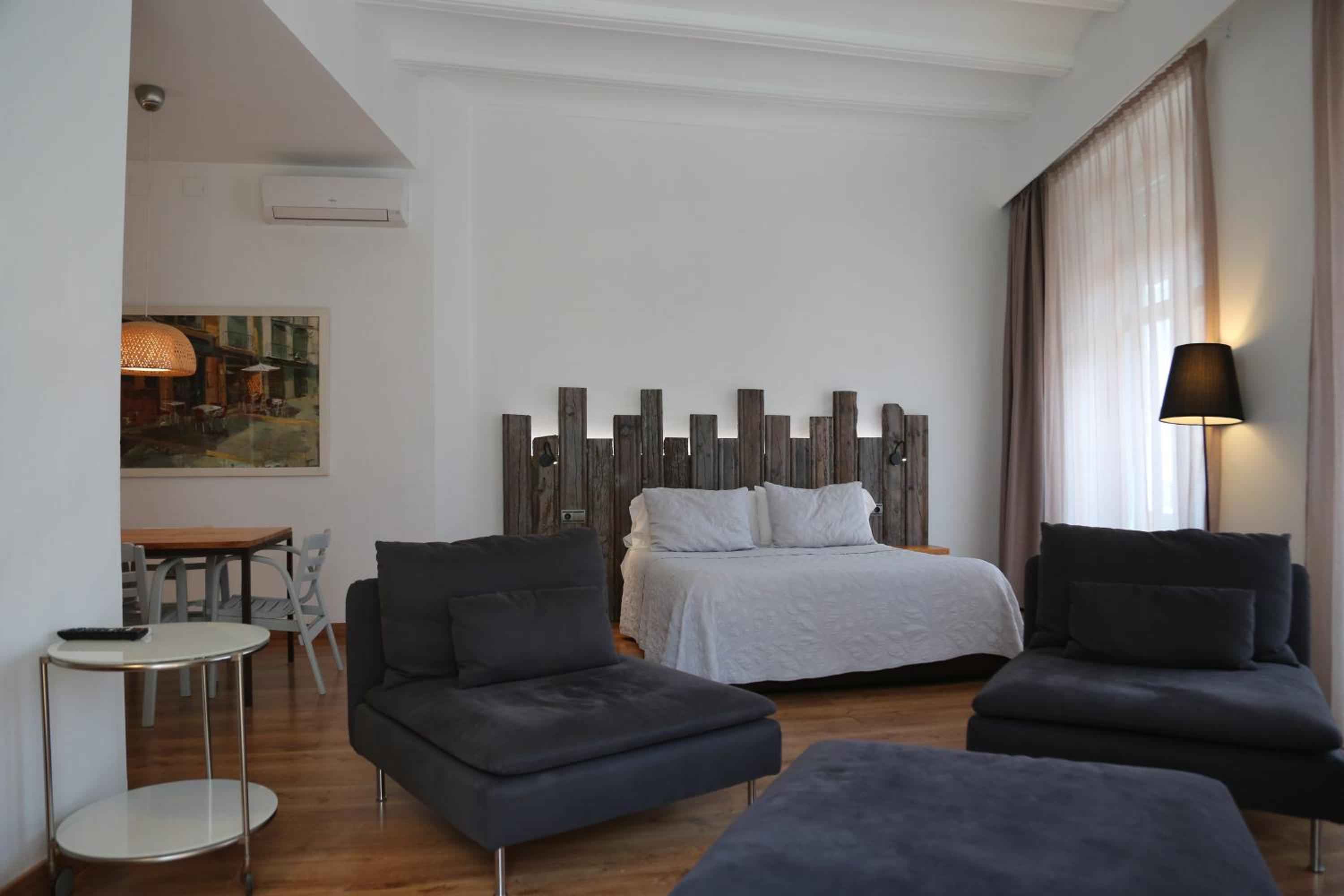 Deluxe Apartment - Photo 17