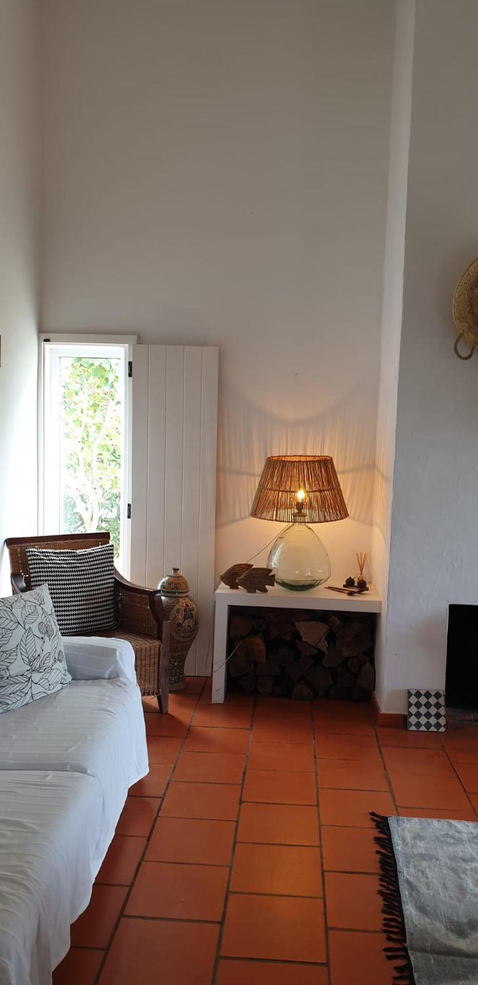 Four-Bedroom House photo 2