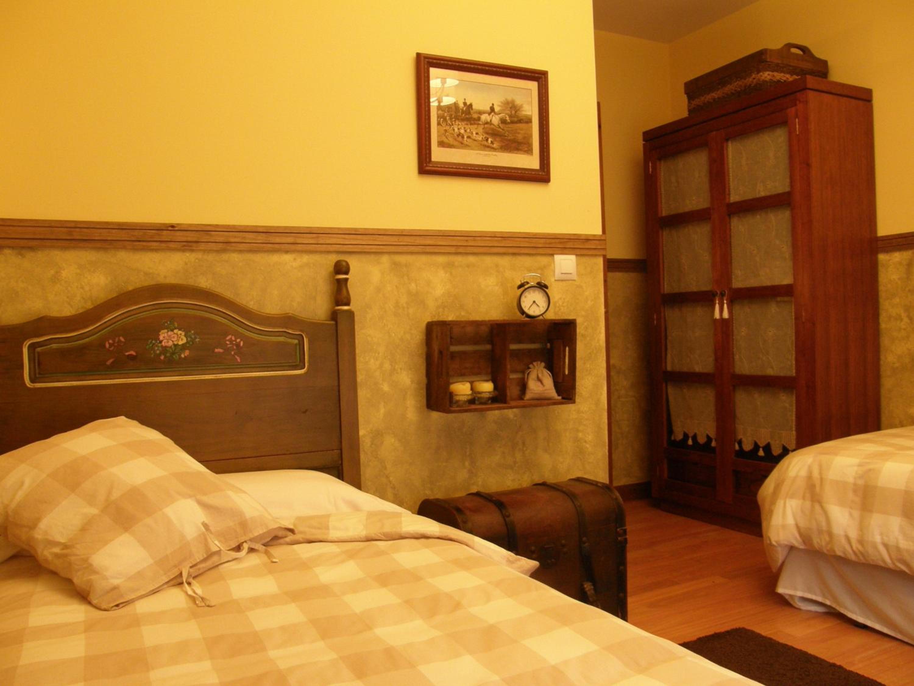 Four-Bedroom House photo 2