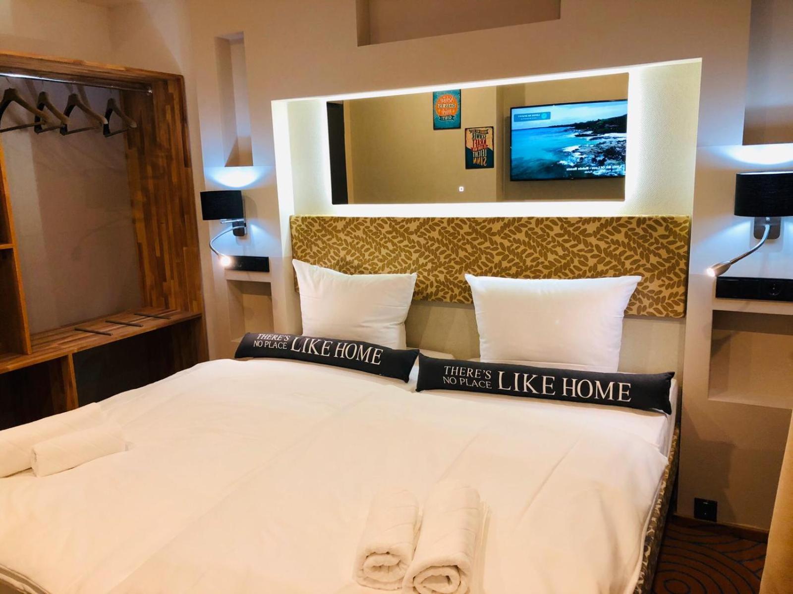 Standard Double Room - Photo 1