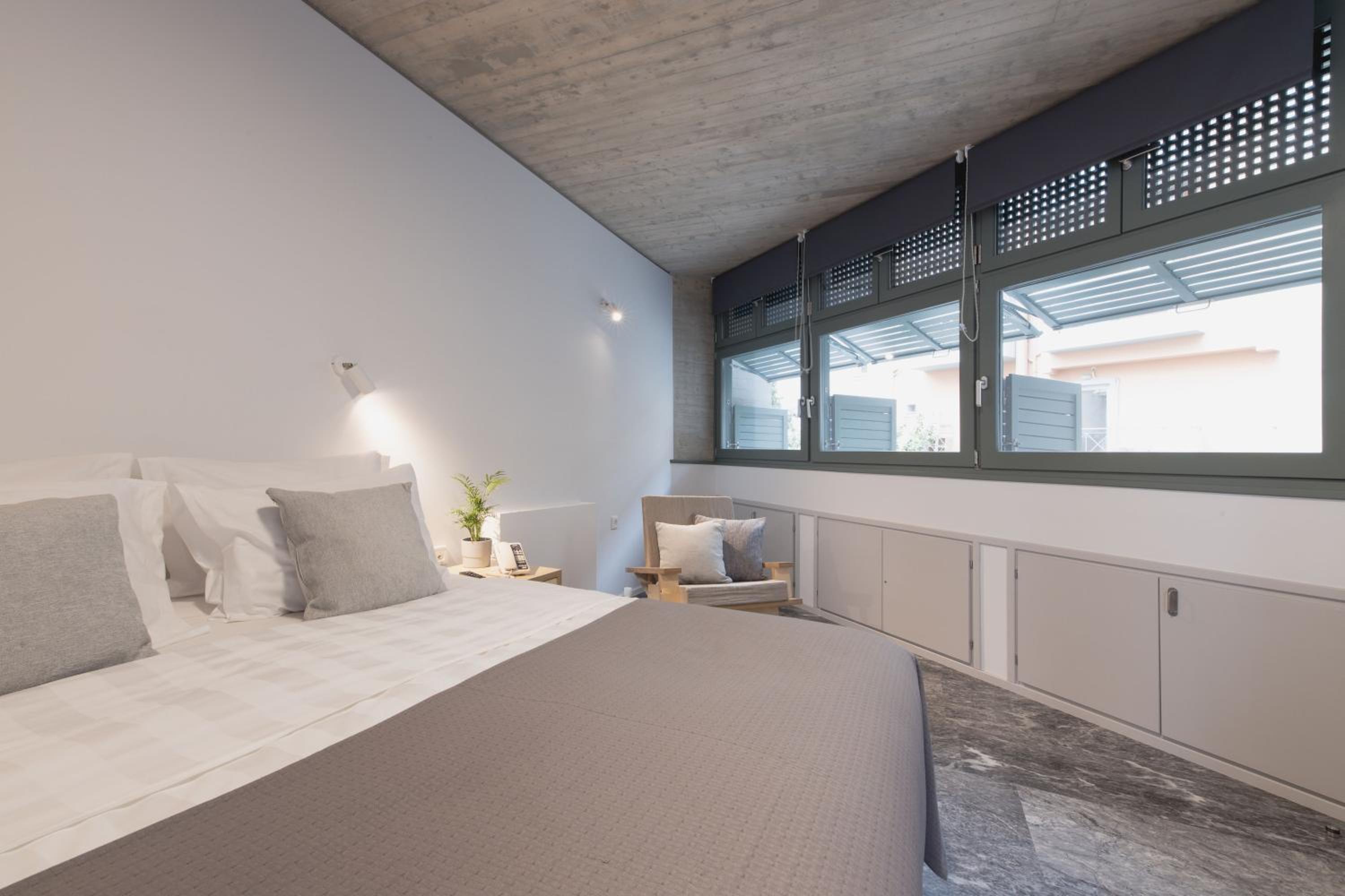 Exclusive Apartment 3rd Floor photo 1