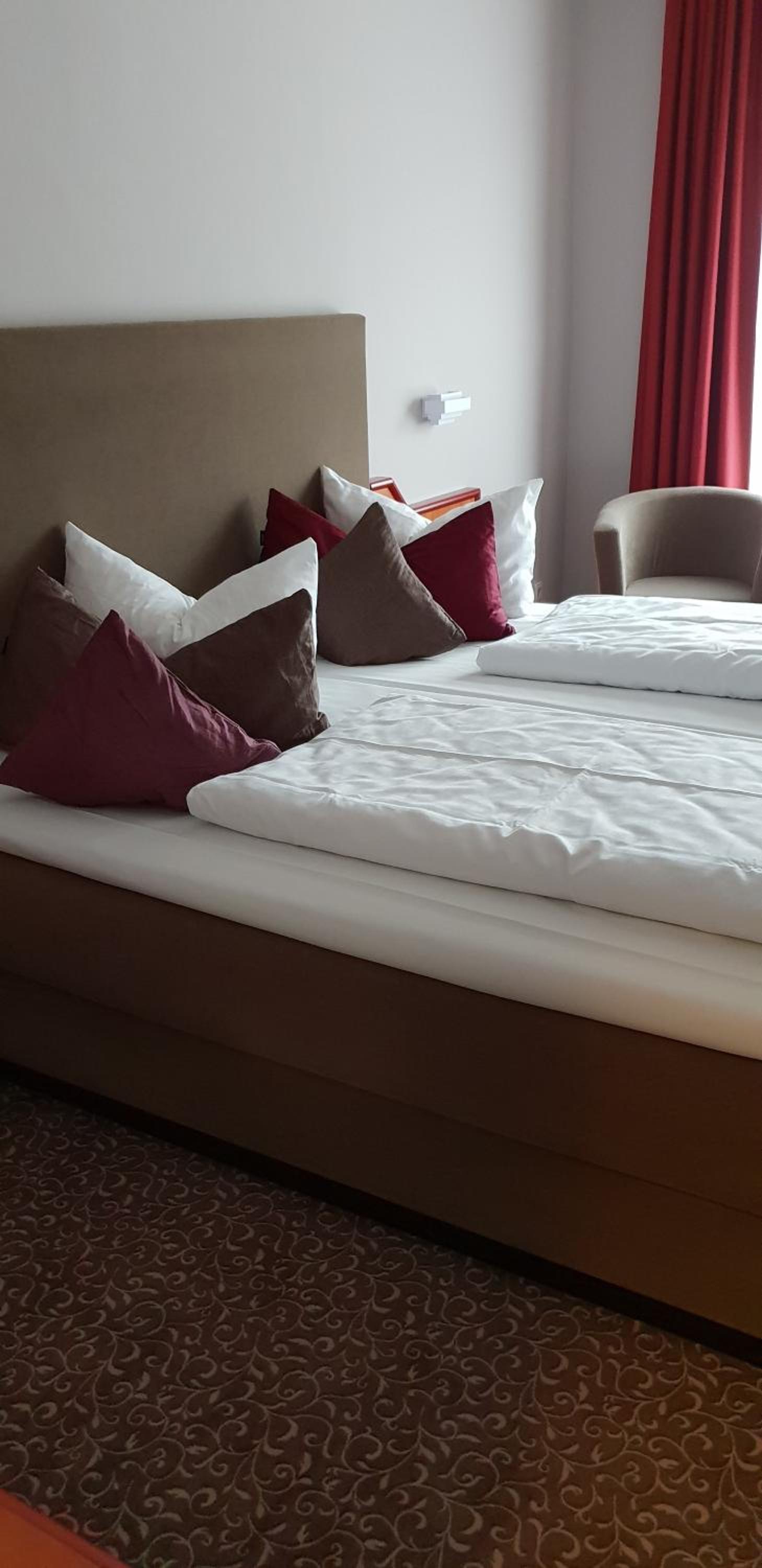 Double Room - Photo 3
