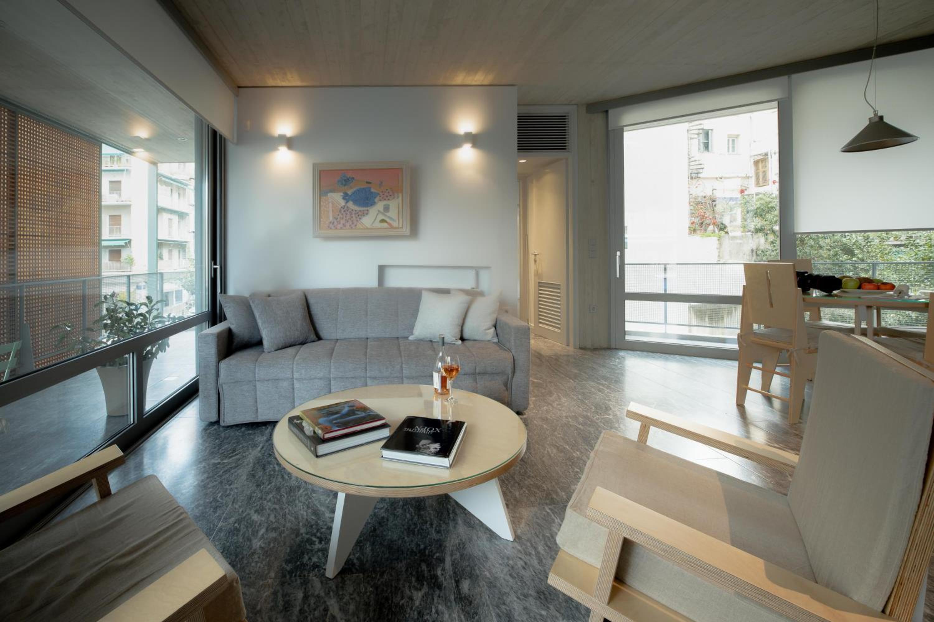 Exclusive Apartment 5th Floor photo 2