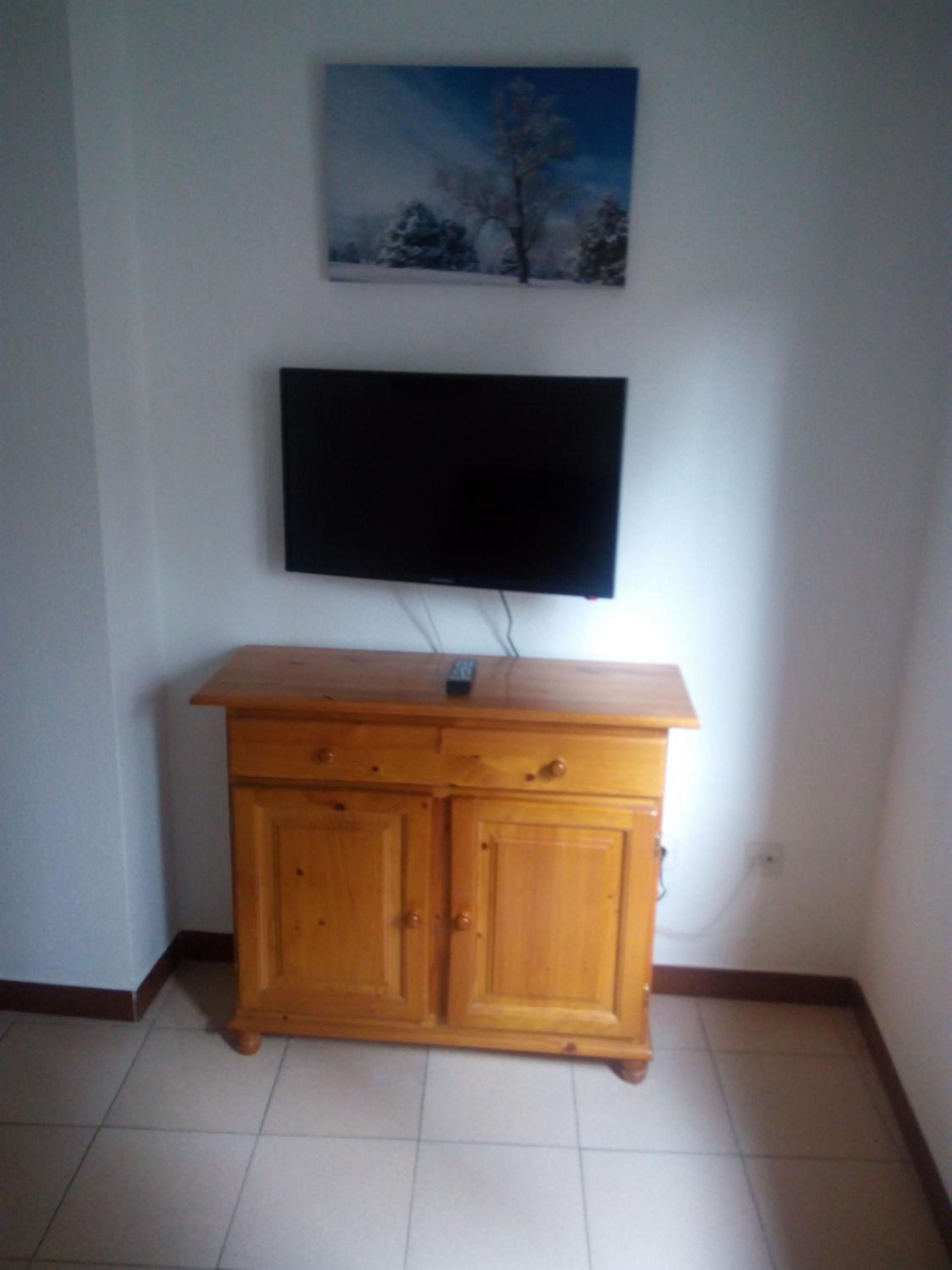 Interior One-Bedroom Apartment (4 Adults) photo 1