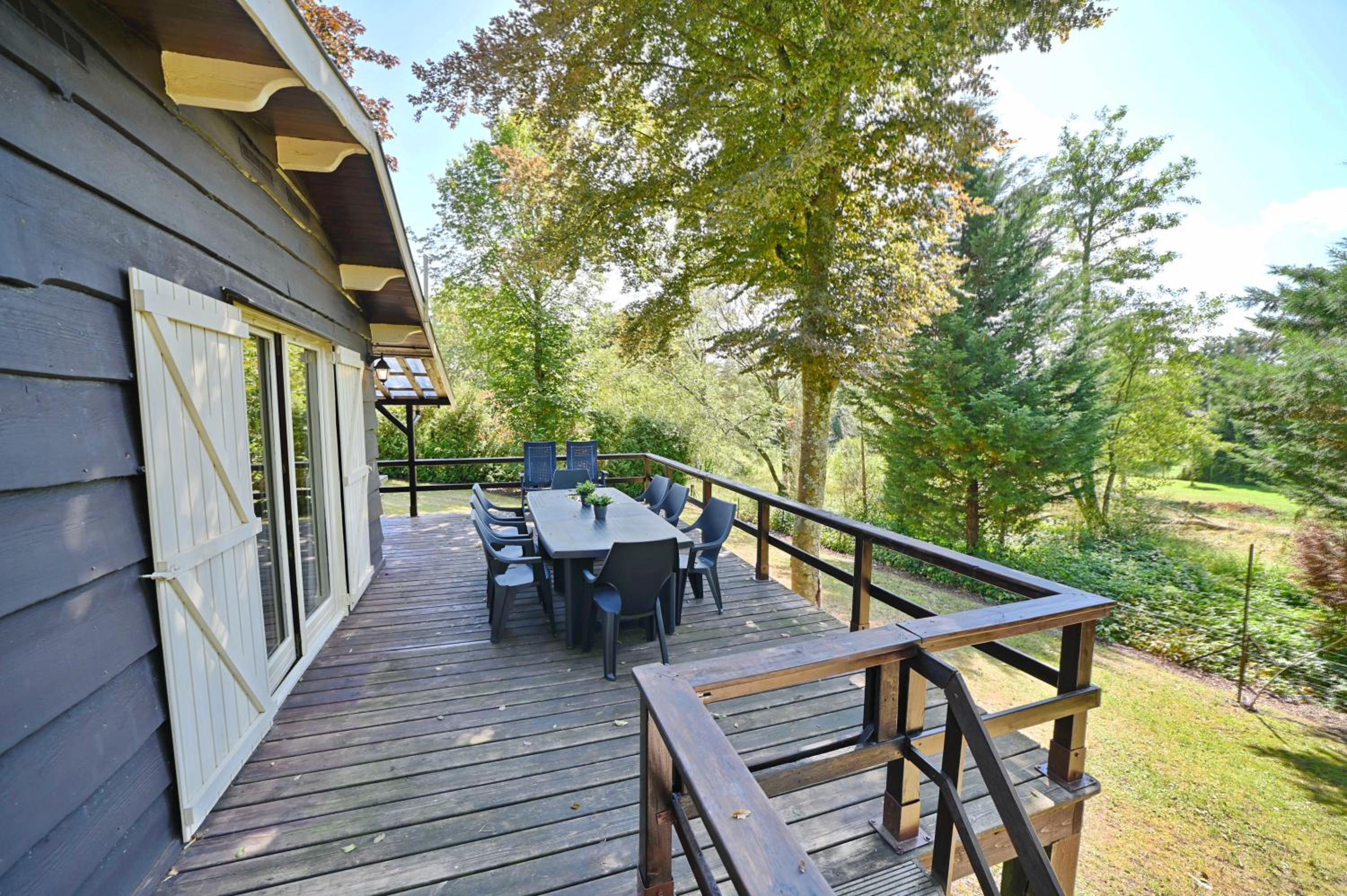 Three-Bedroom Chalet photo 3