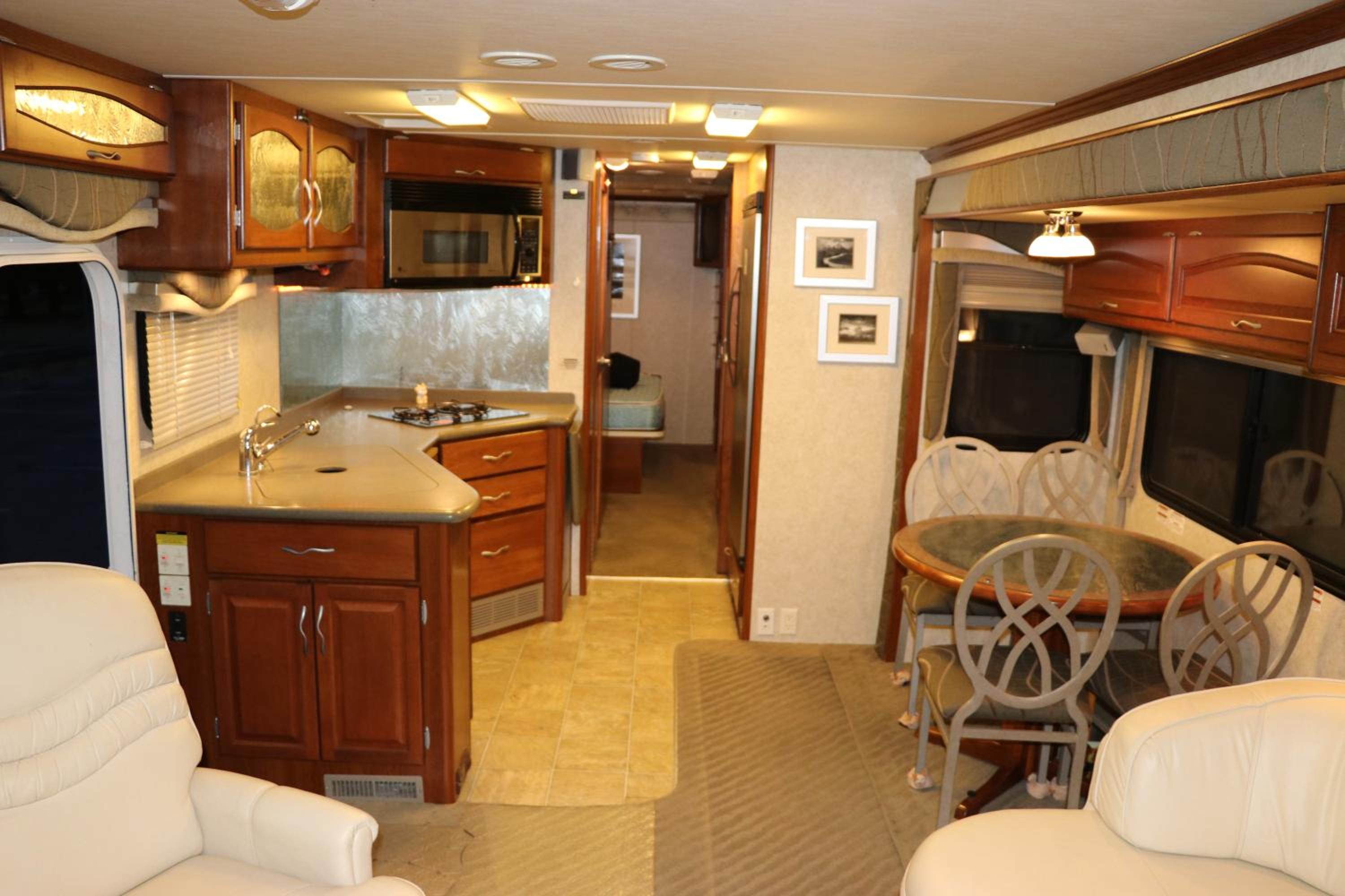 Mobile Home photo 1