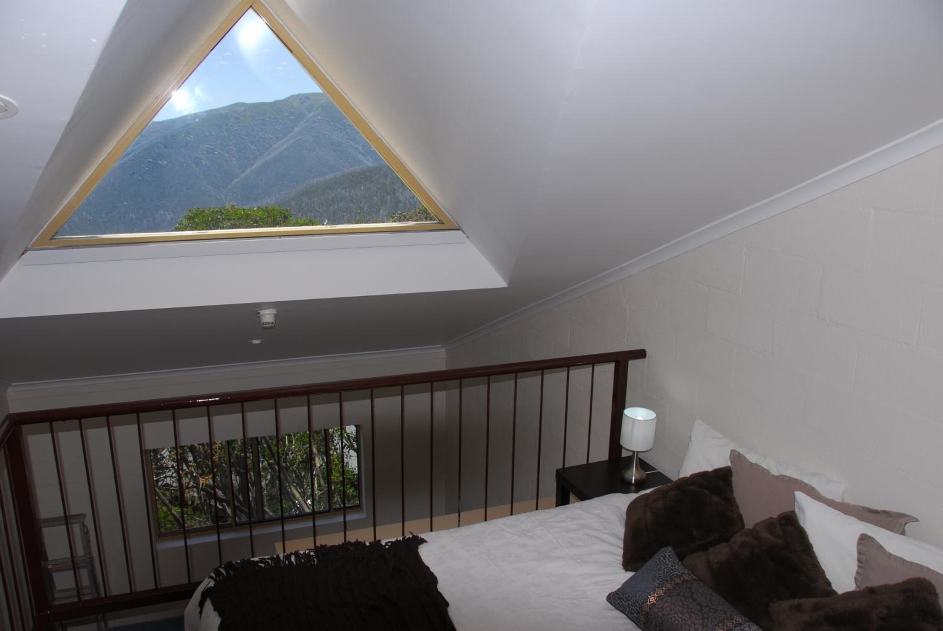 Mezzanine Suite photo 3