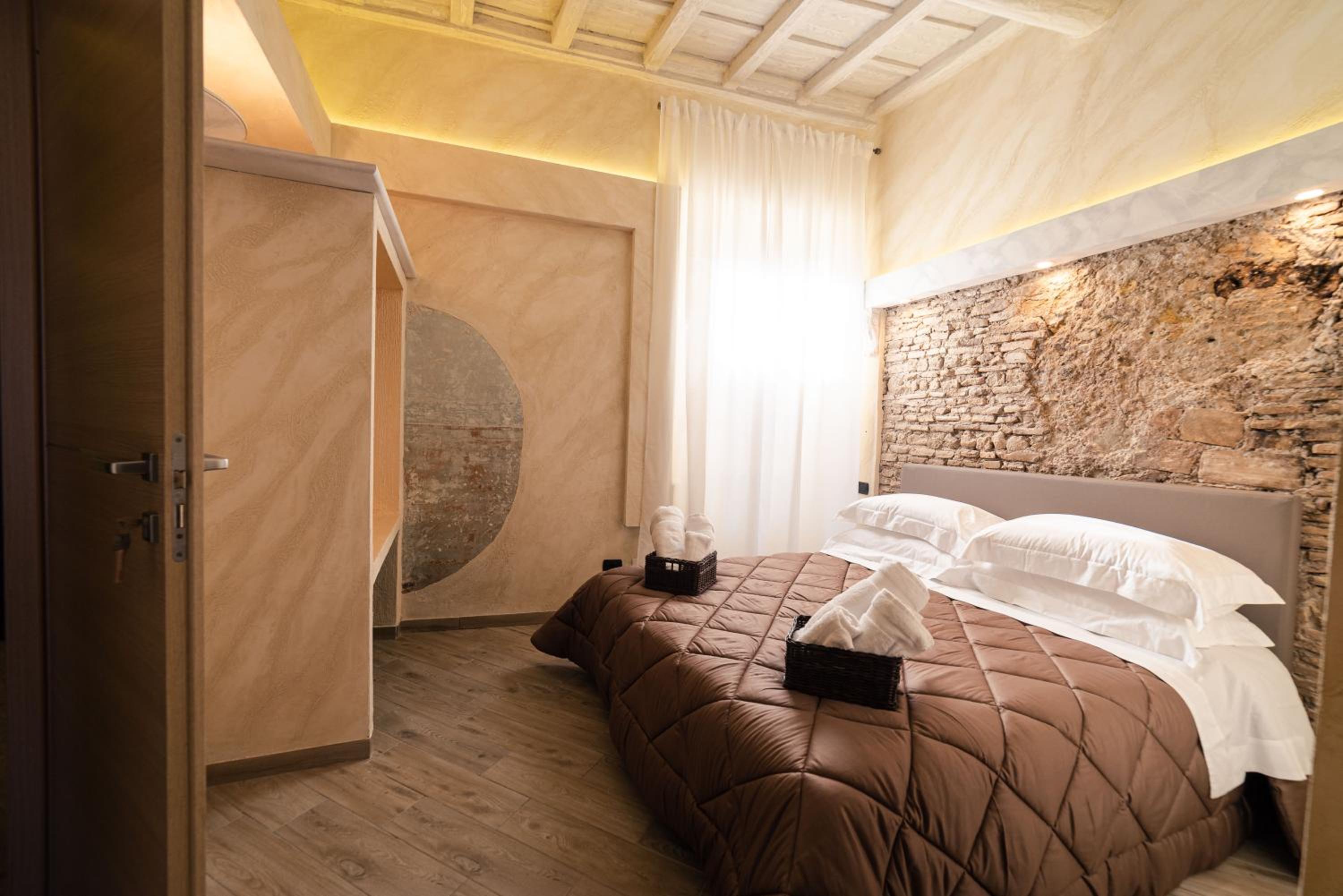 Superior Triple Room photo 3