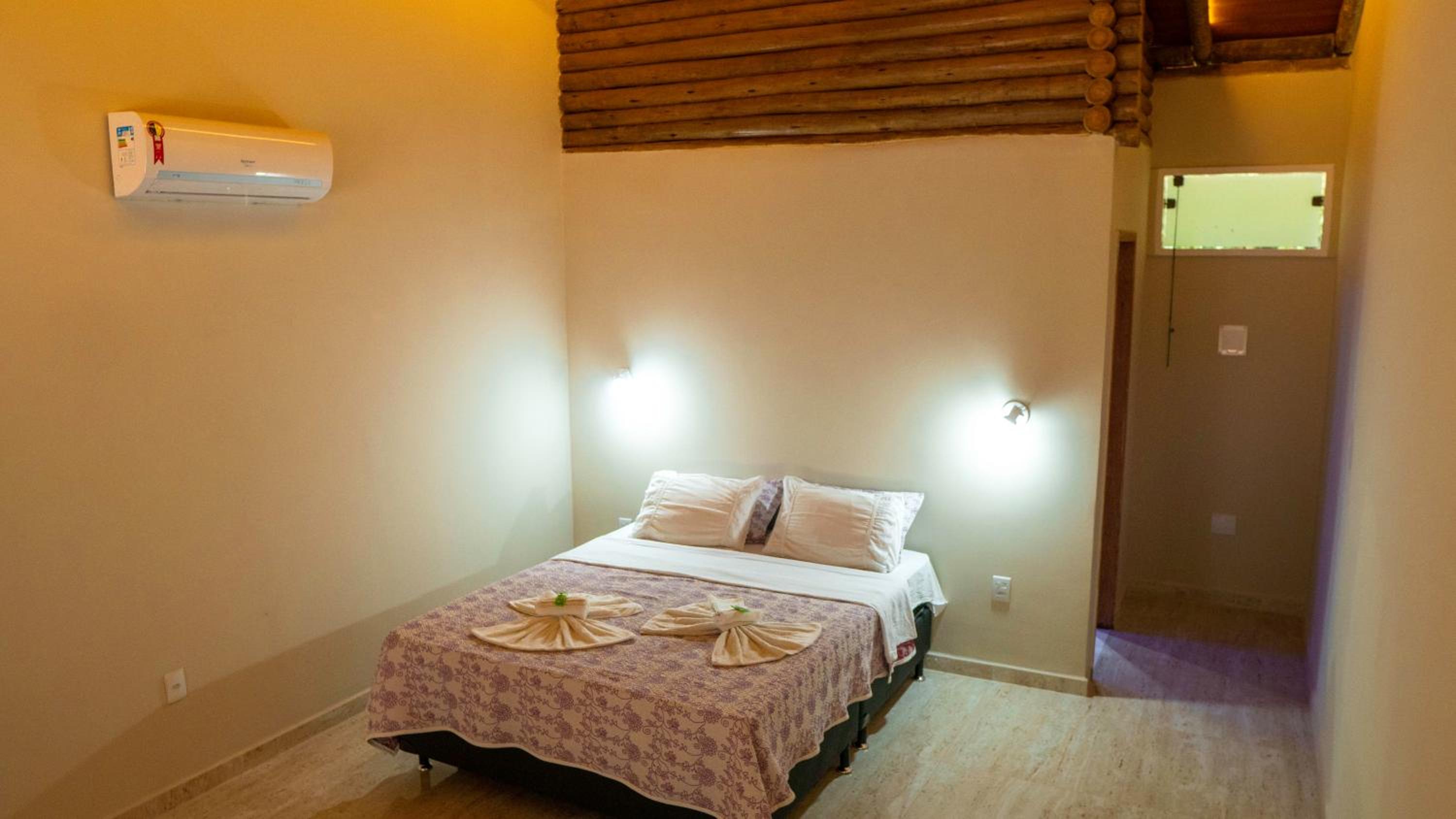 Quadruple Room with Mountain View photo 2