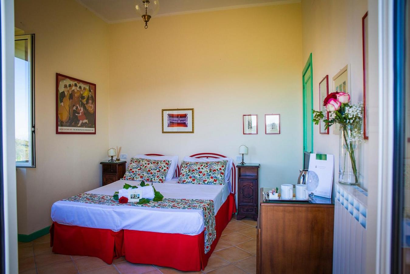 Double or Twin Room with Private Bathroom photo 1