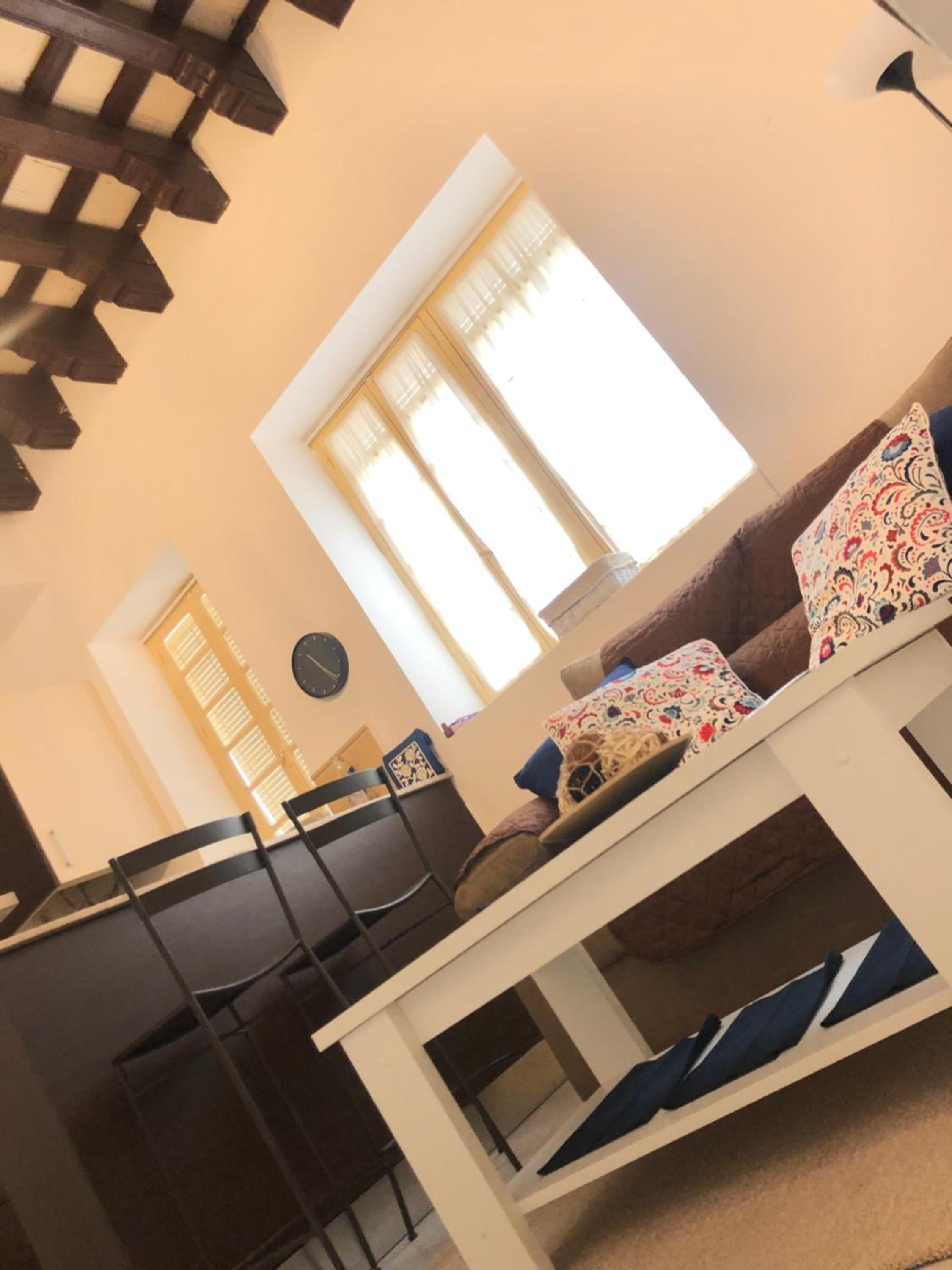One-Bedroom Apartment - Photo 14