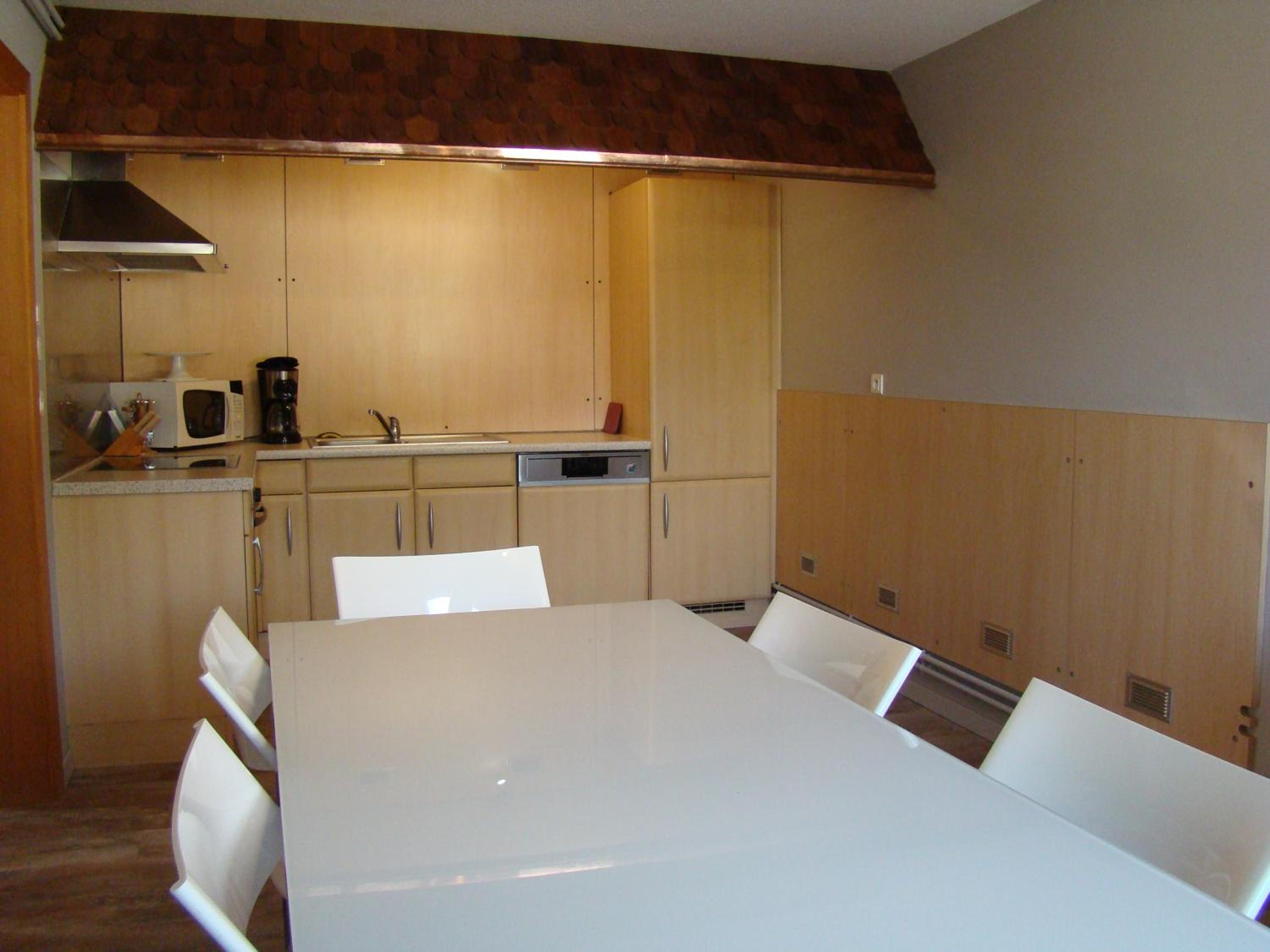 Apartment - Split Level photo 2
