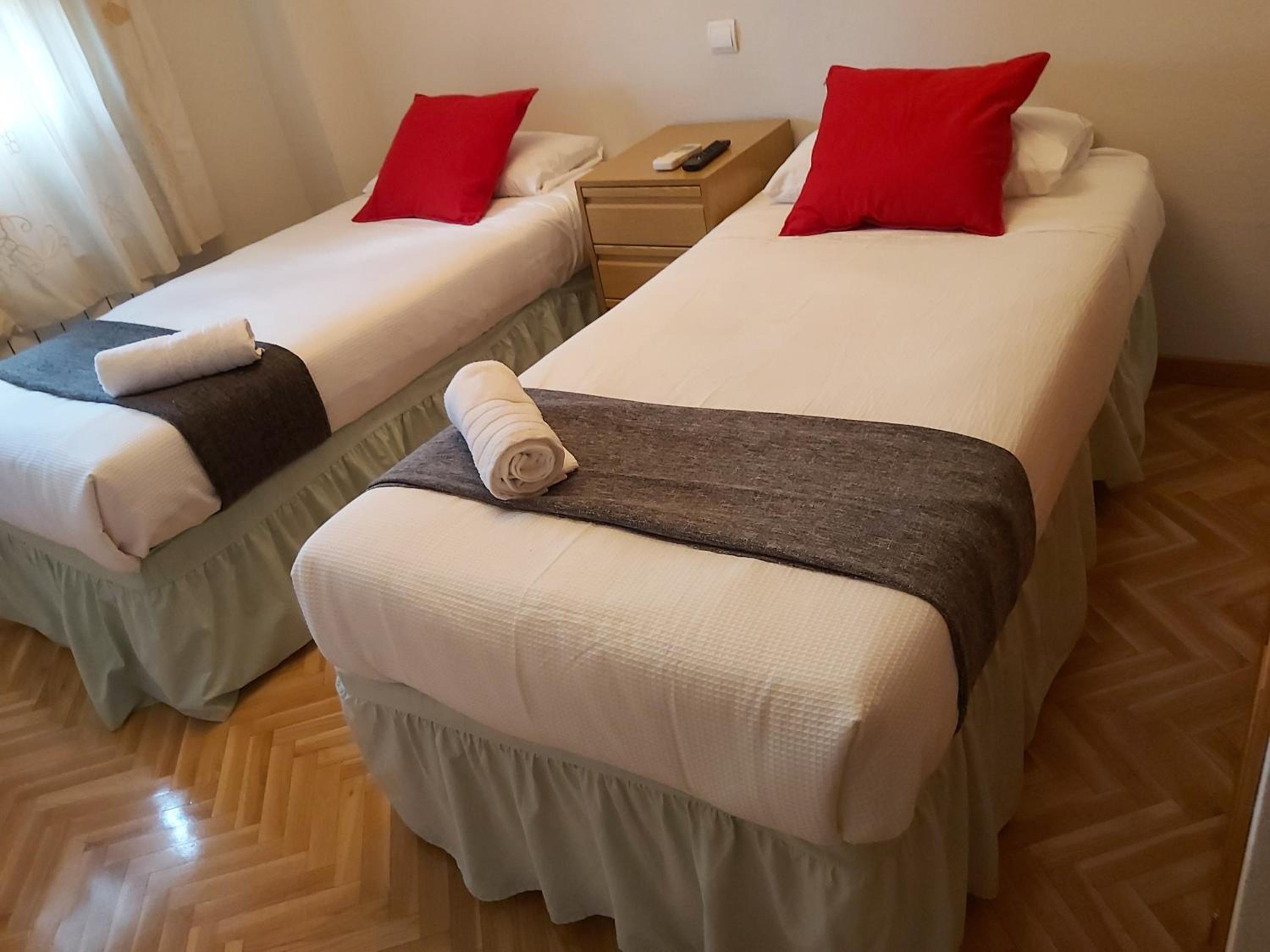 Habitación Doble con Baño Compartido