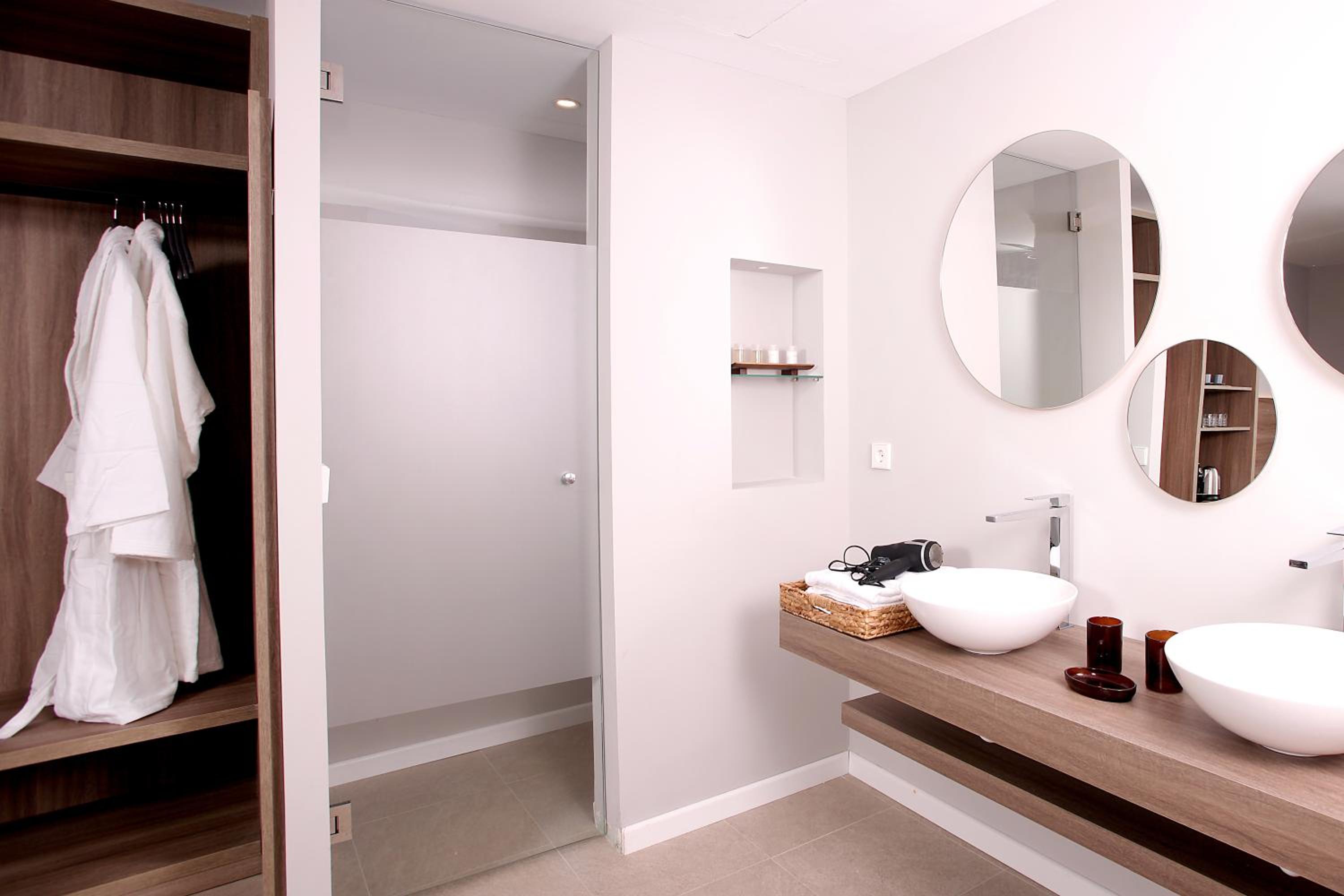 Double Room - Photo 3