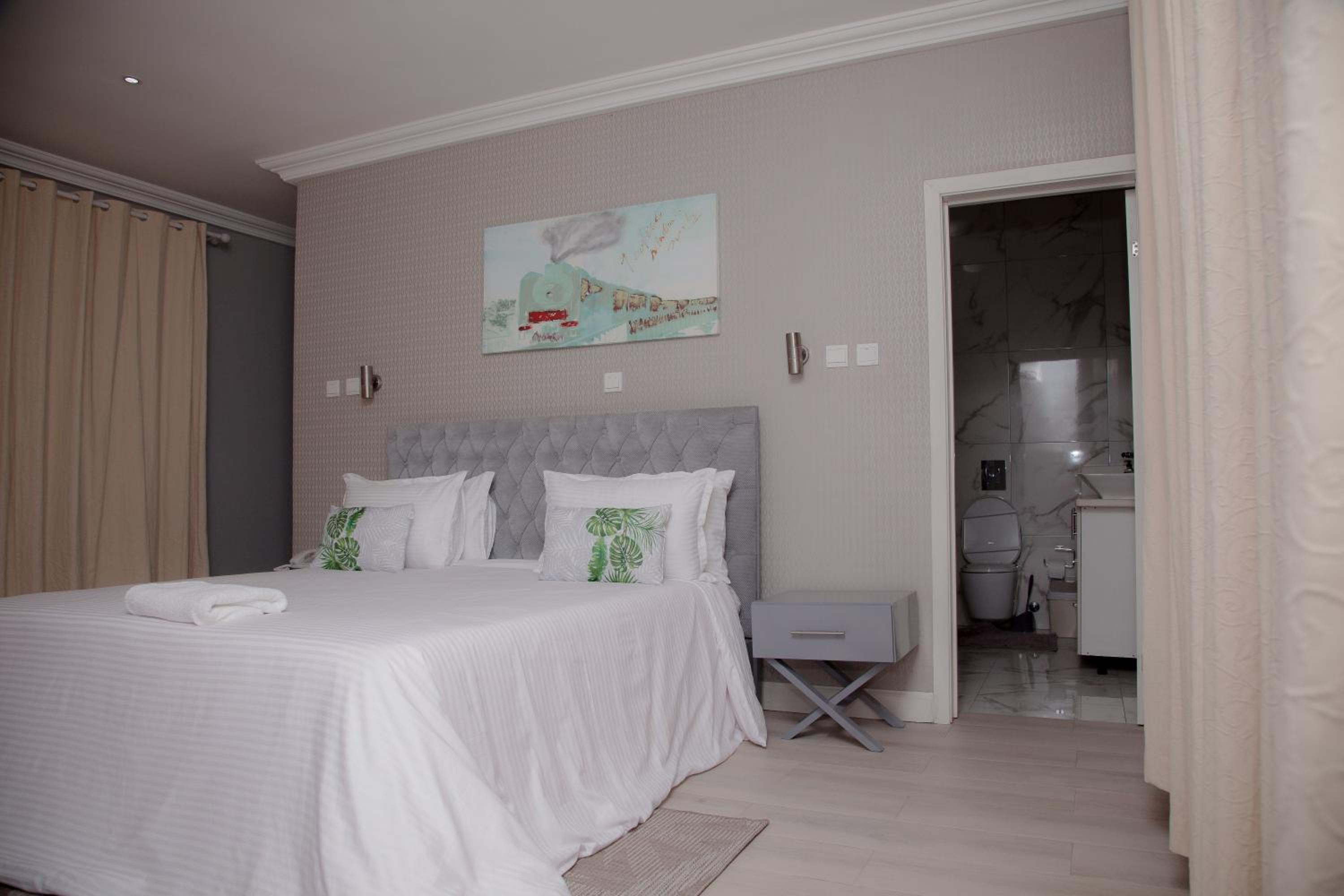 Penthouse Apartment photo 3