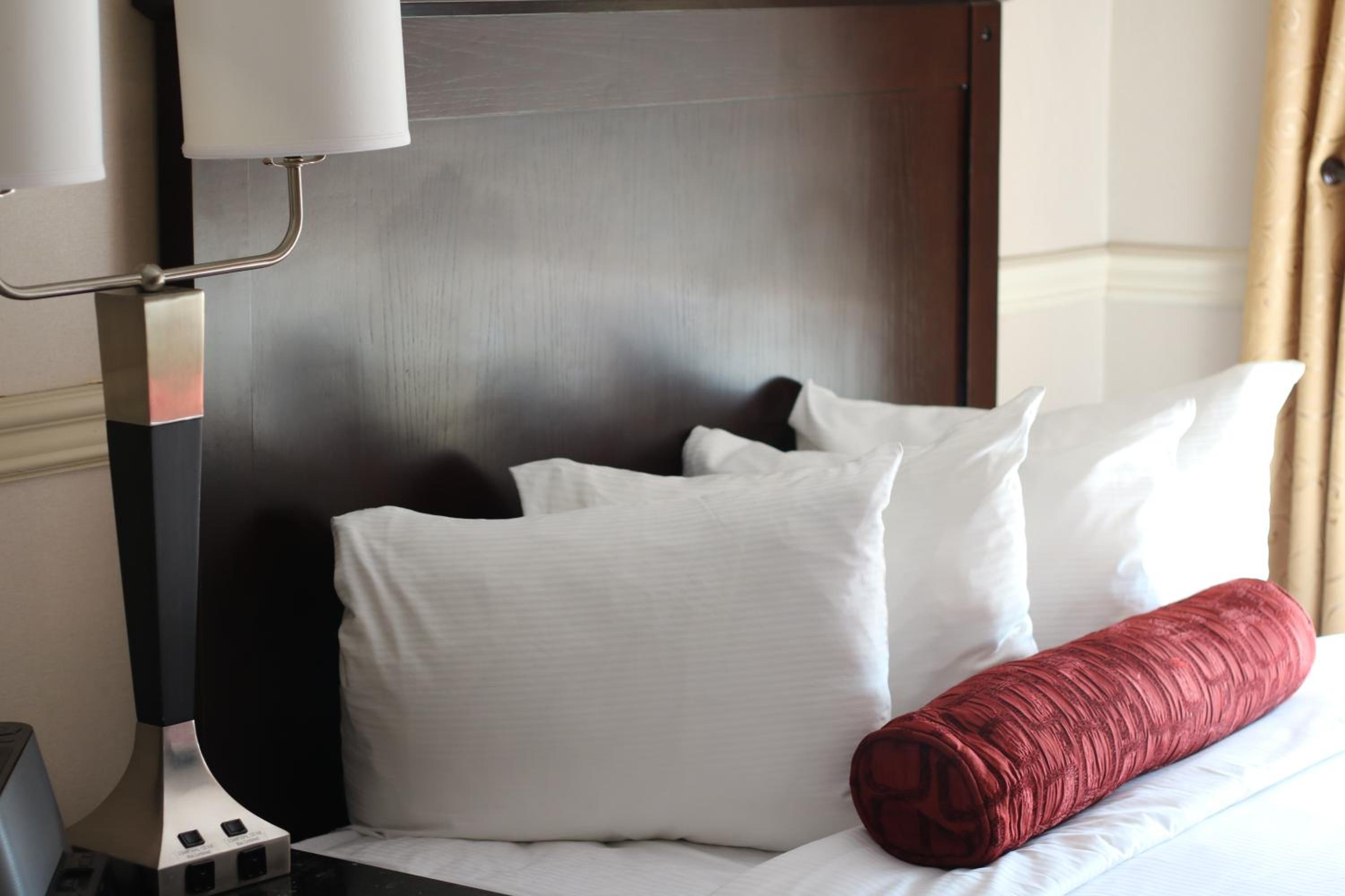 Double Room - Non-Smoking  - Photo 2
