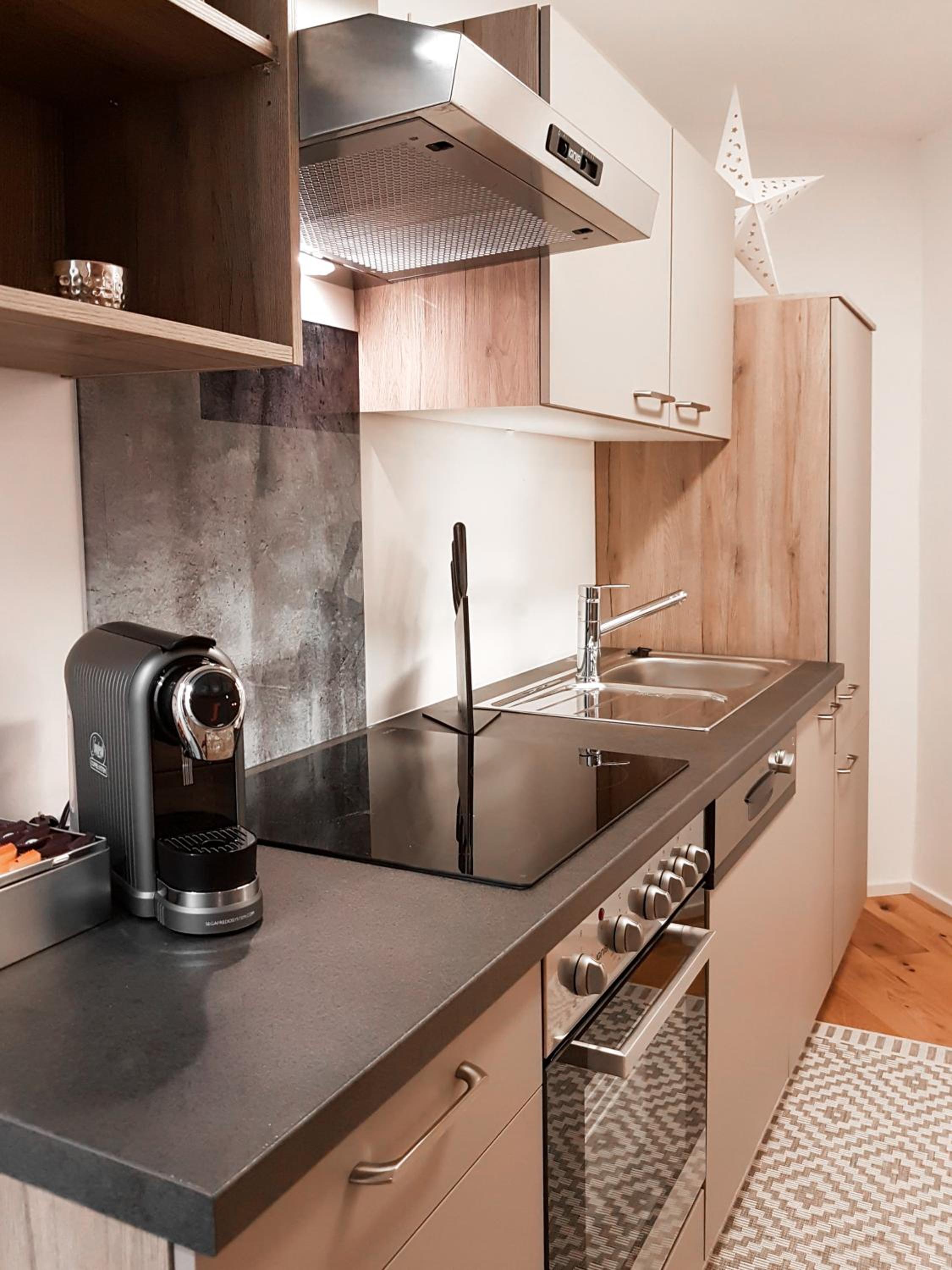 Two-Bedroom Apartment - Photo 12