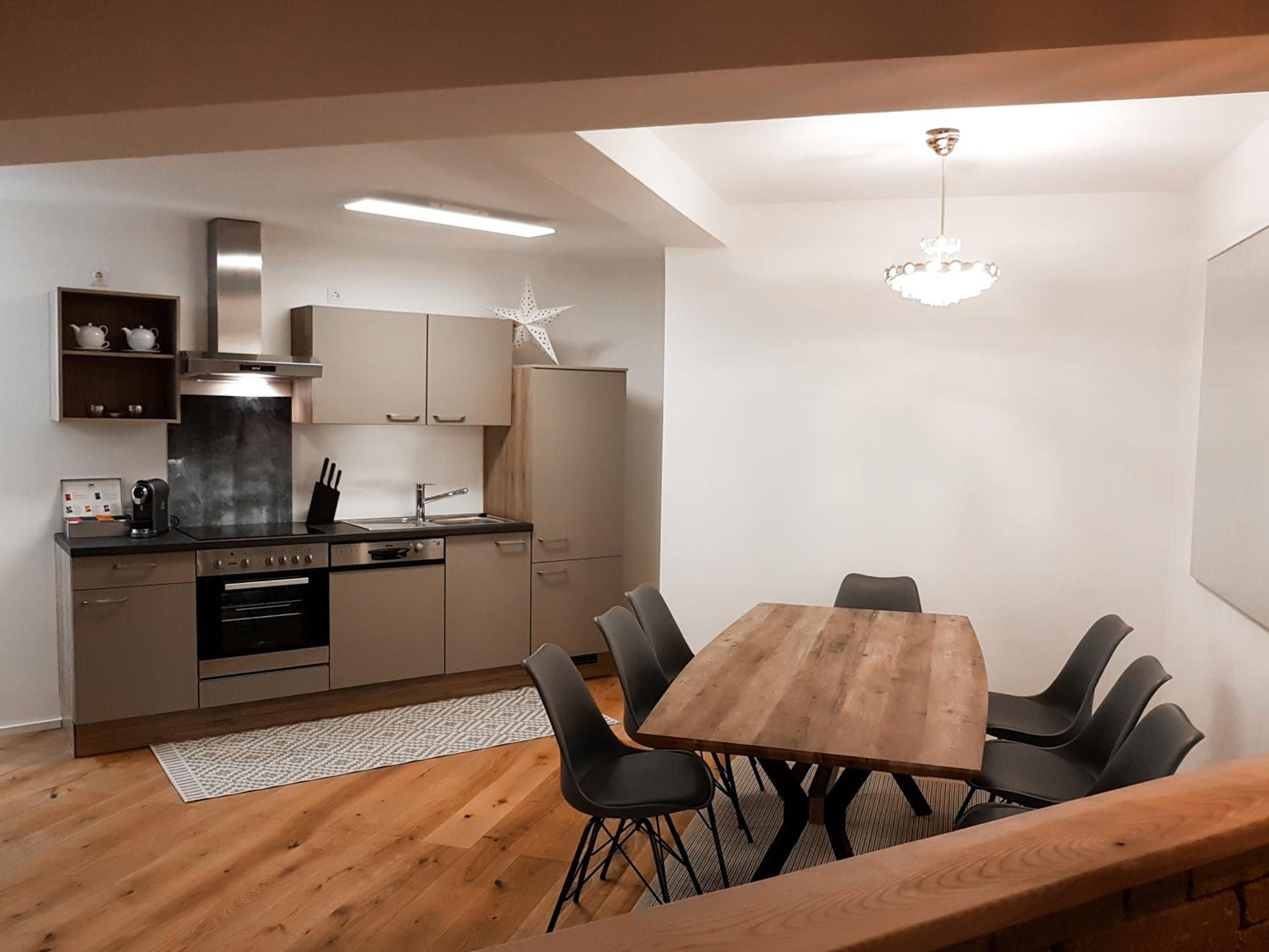 Two-Bedroom Apartment - Photo 7