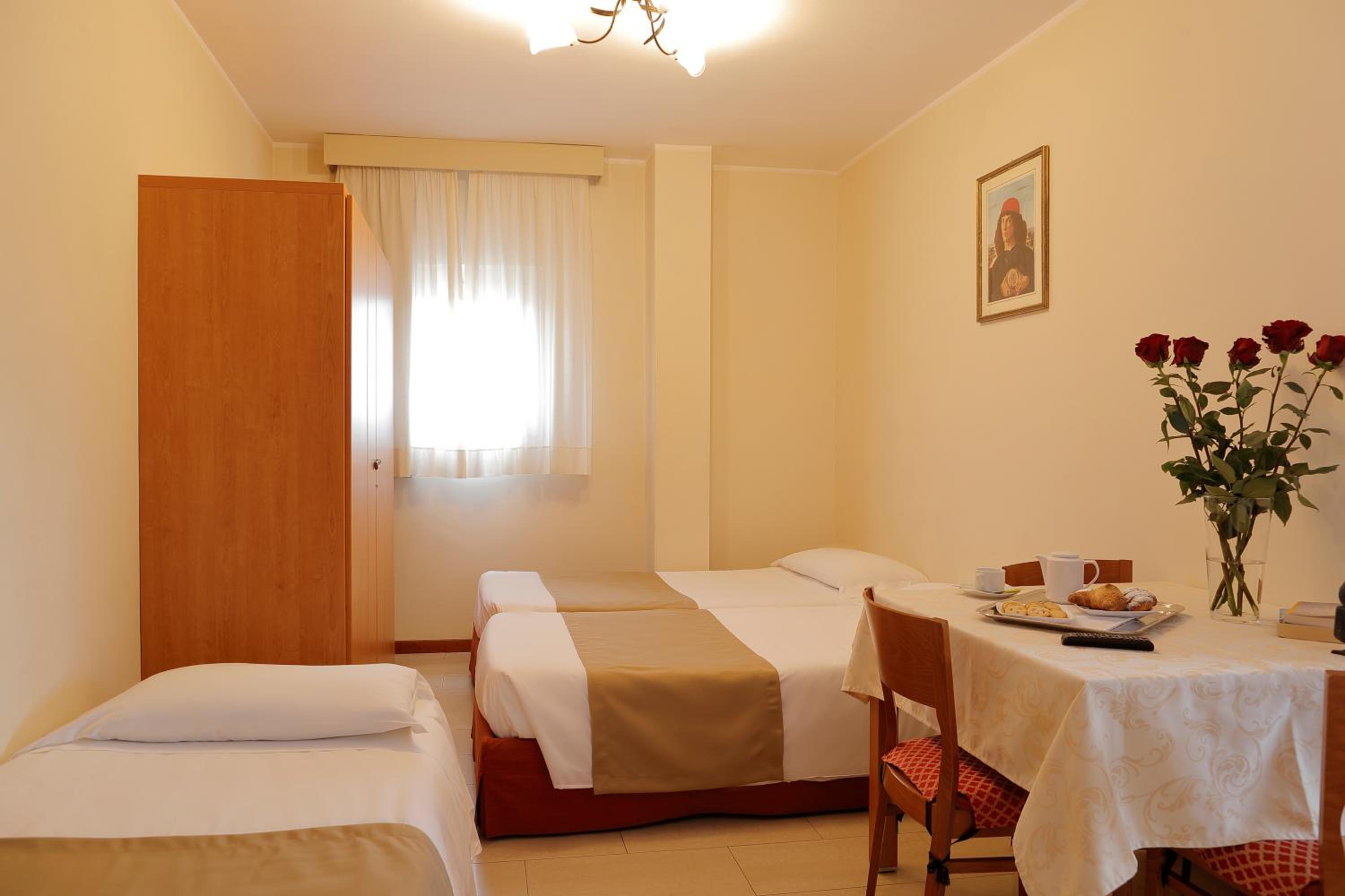 Quadruple Room photo 2