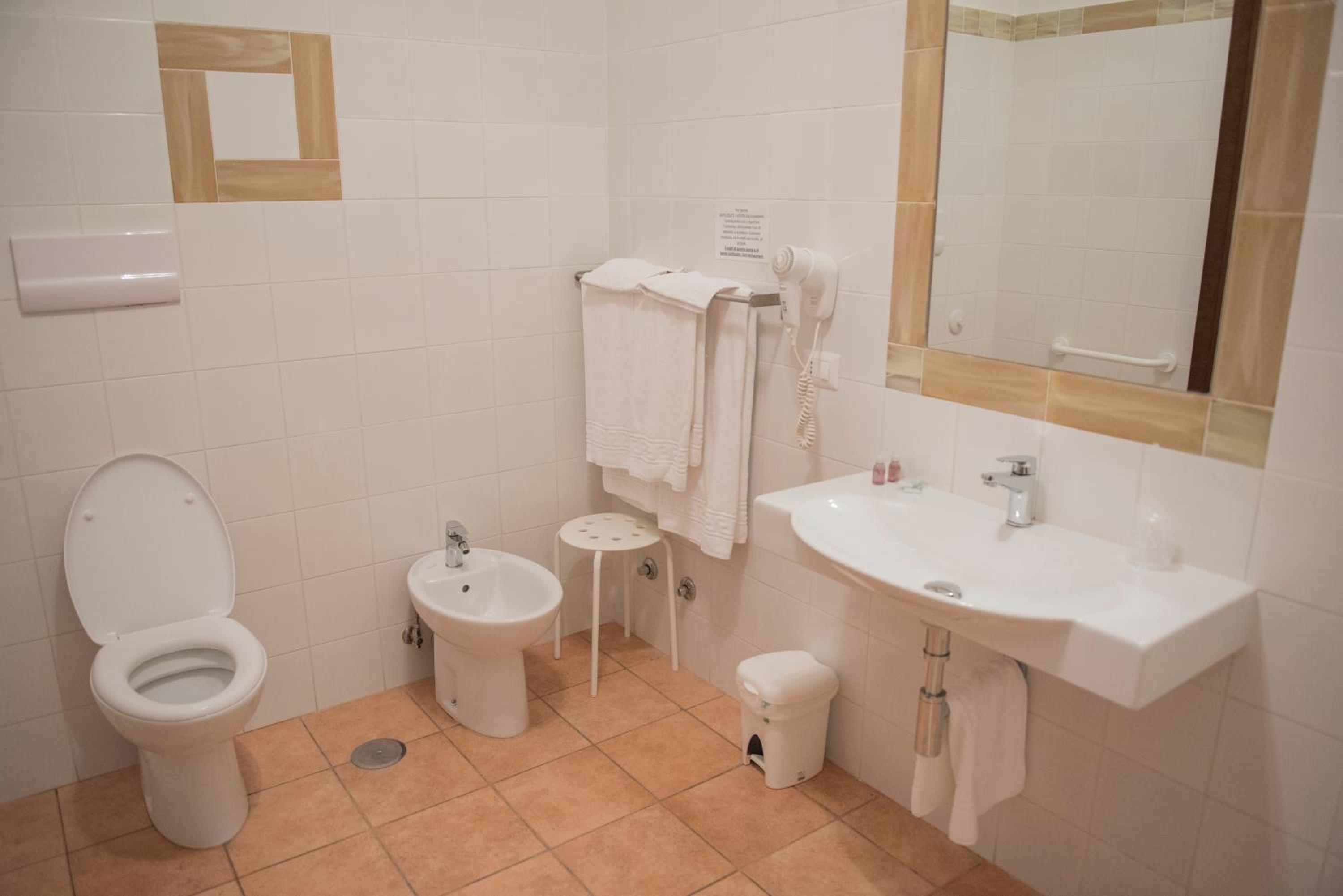 Suite with Sea View (4 Adults) photo 3