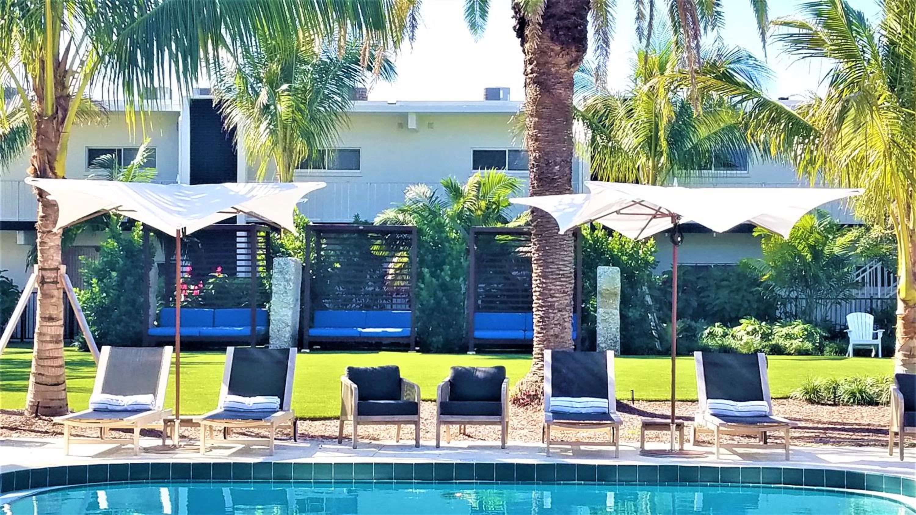 Beachside Two Queen Suite photo 2