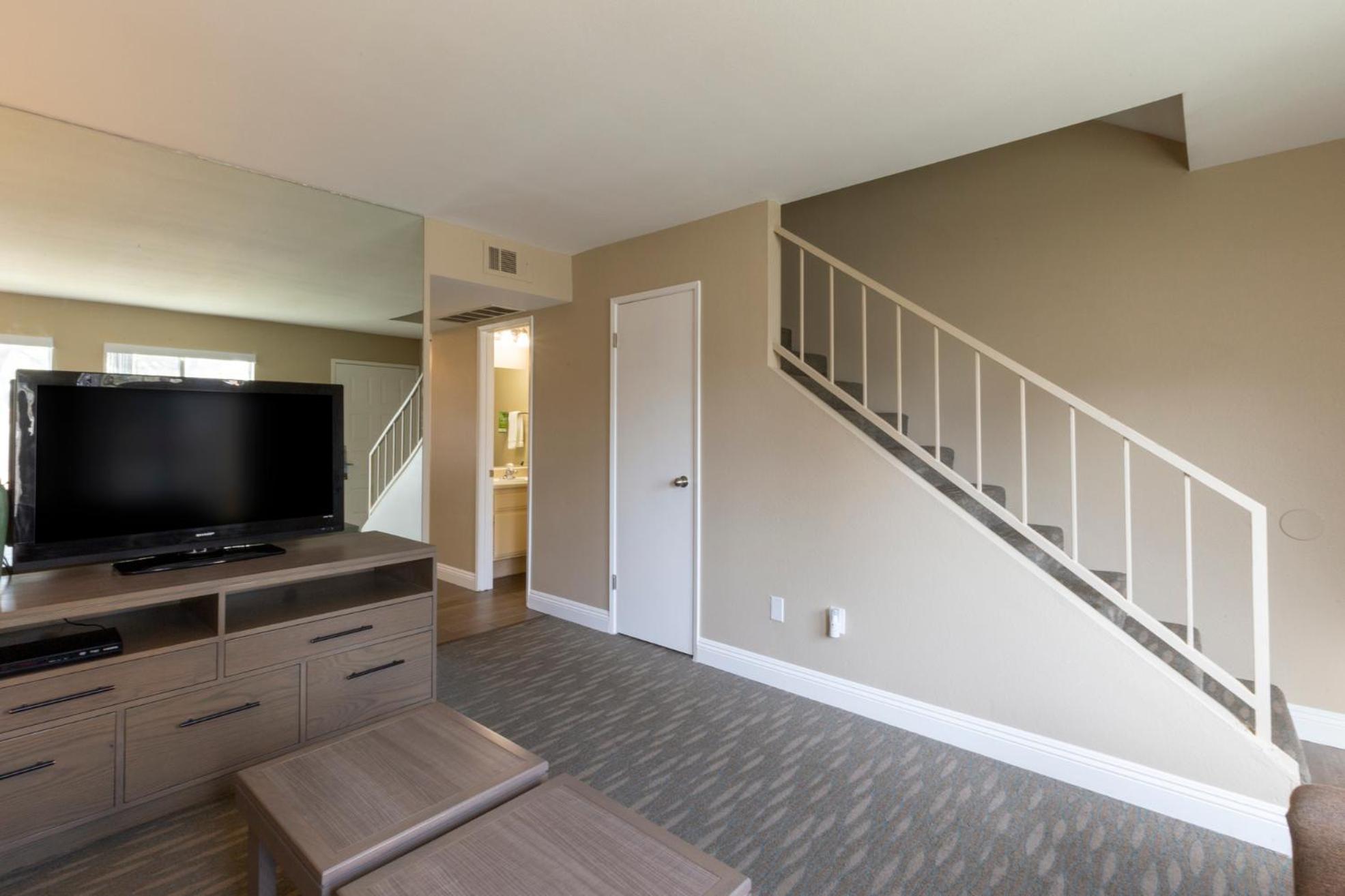 Two-Bedroom Suite - Photo 1