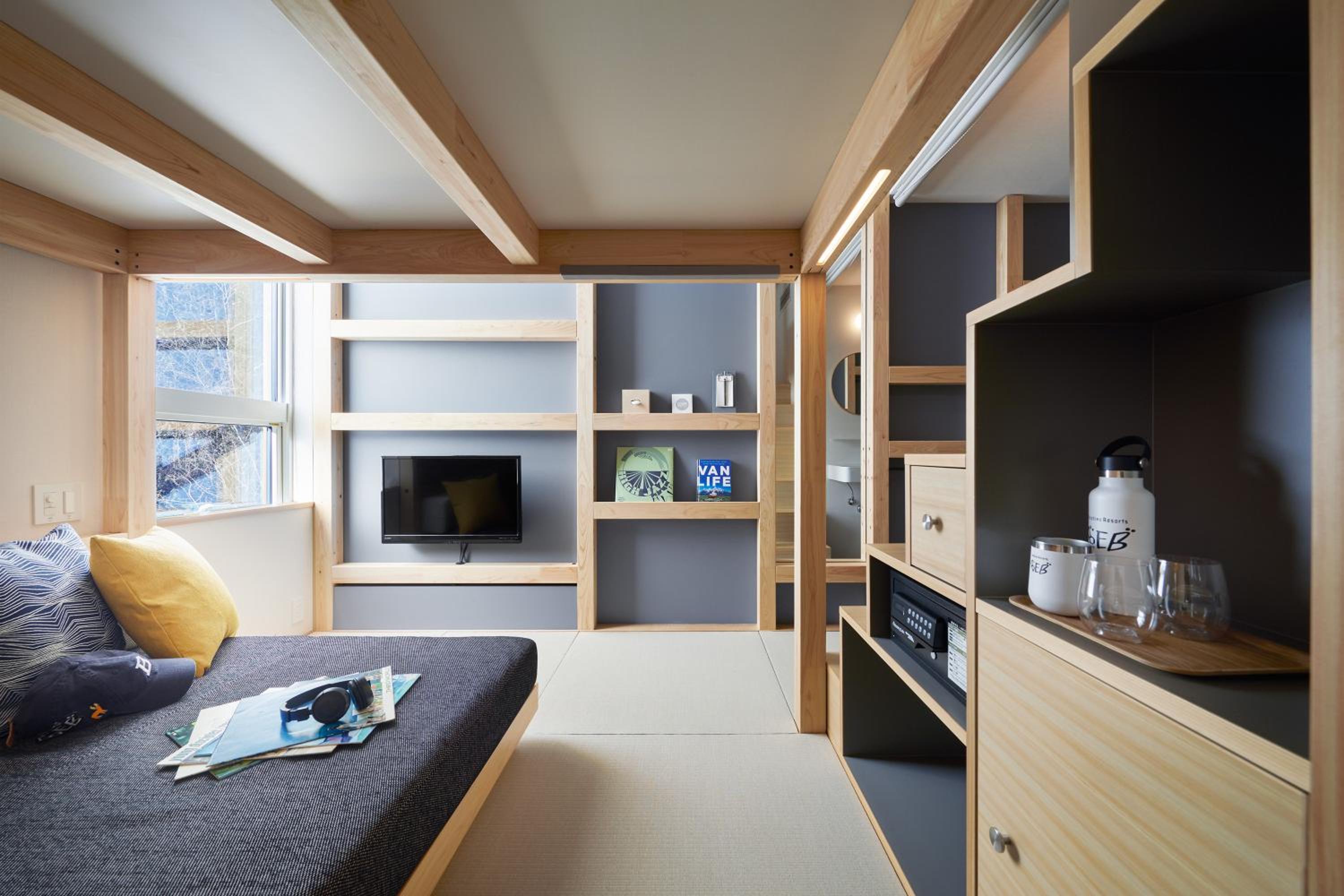 Triple Room with Private Bathroom - Photo 4