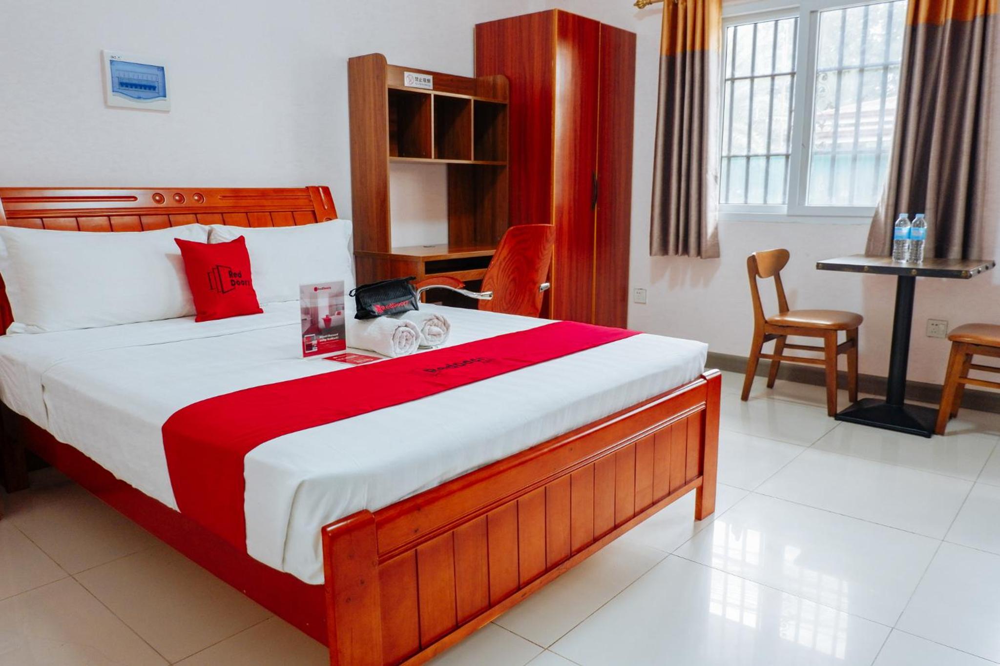 Double Room - Photo 3